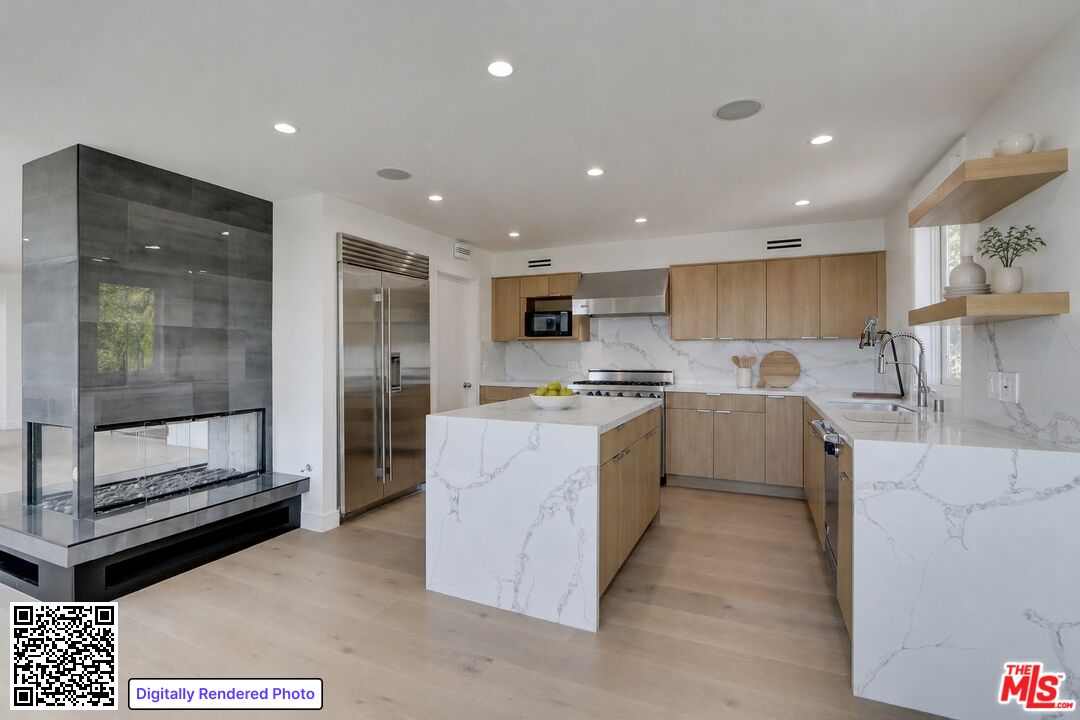 8528 Hillside Ave