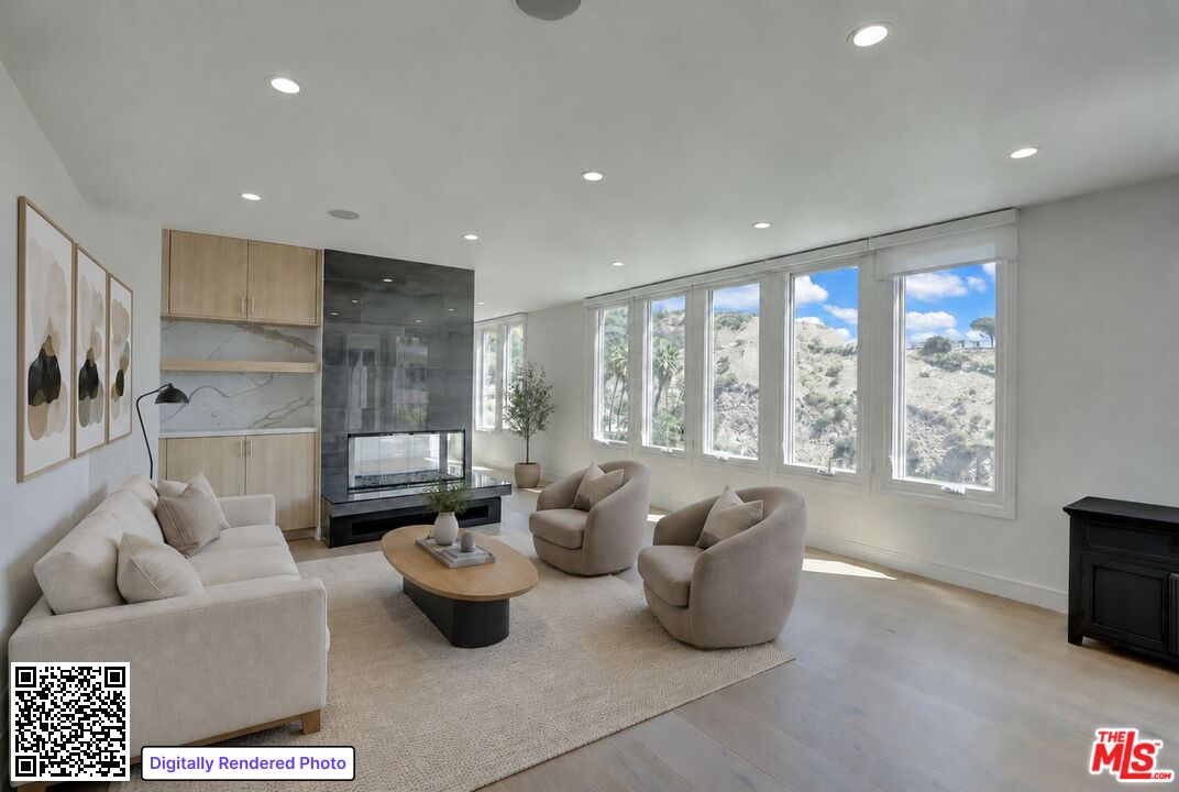 8528 Hillside Ave