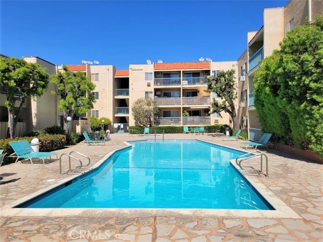 18307 Burbank BLVD Unit: 14