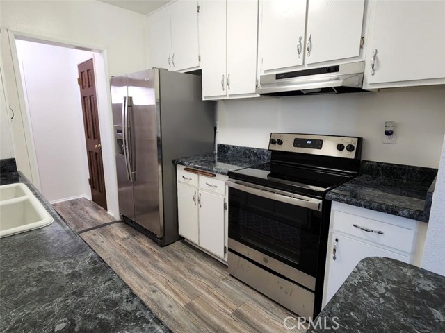 18307 Burbank BLVD Unit: 14