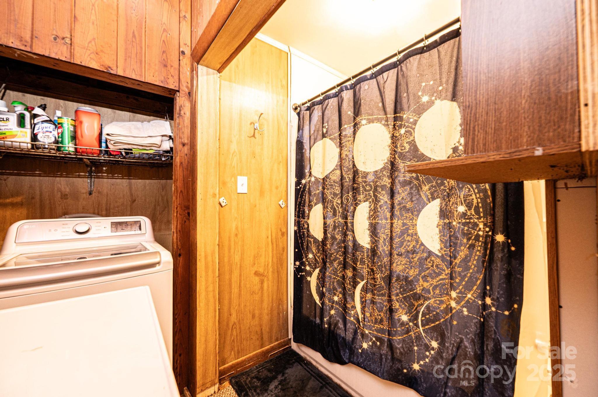 5325 NC 16 Highway N