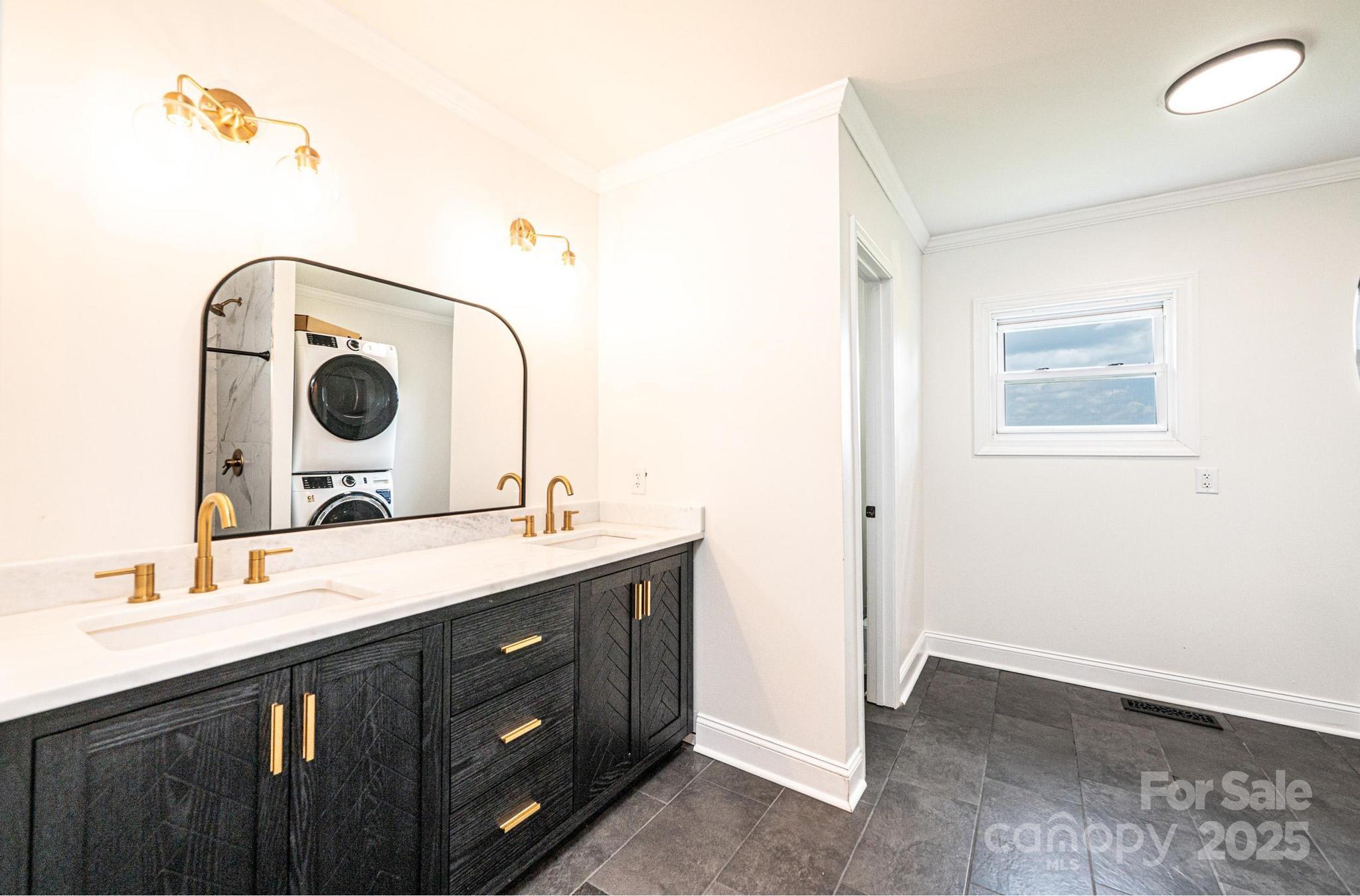 5325 NC 16 Highway N