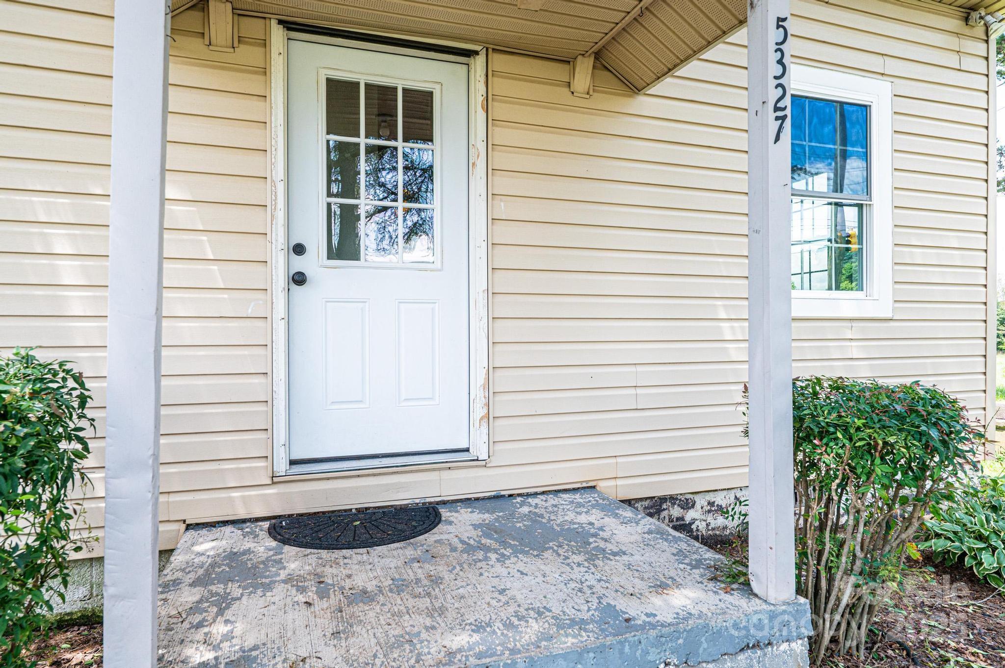 5325 NC 16 Highway N