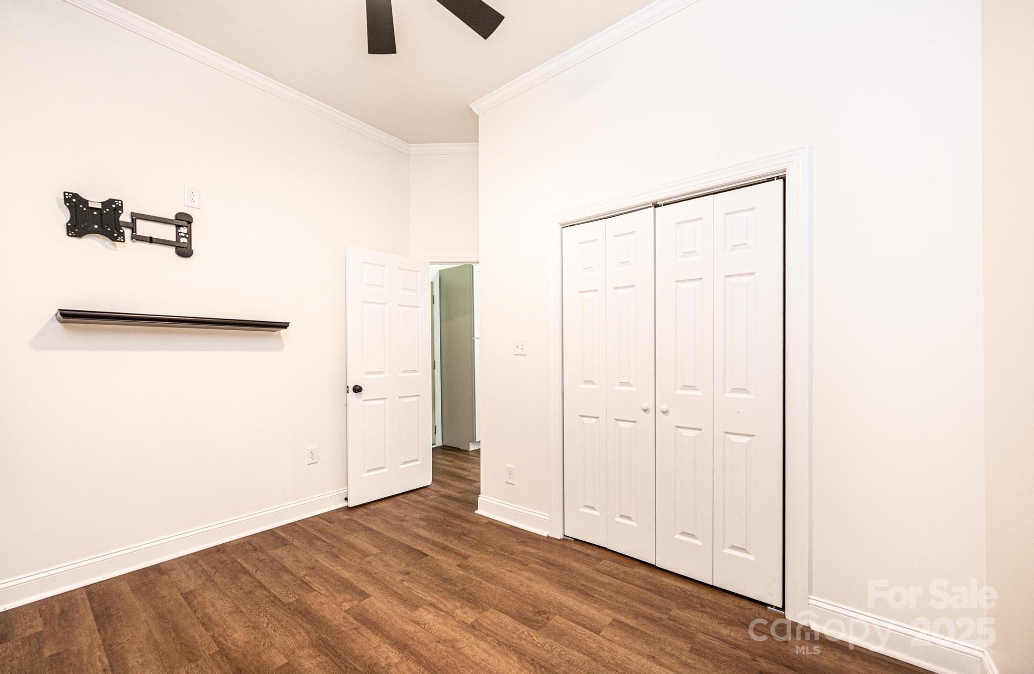 5325 NC 16 Highway N