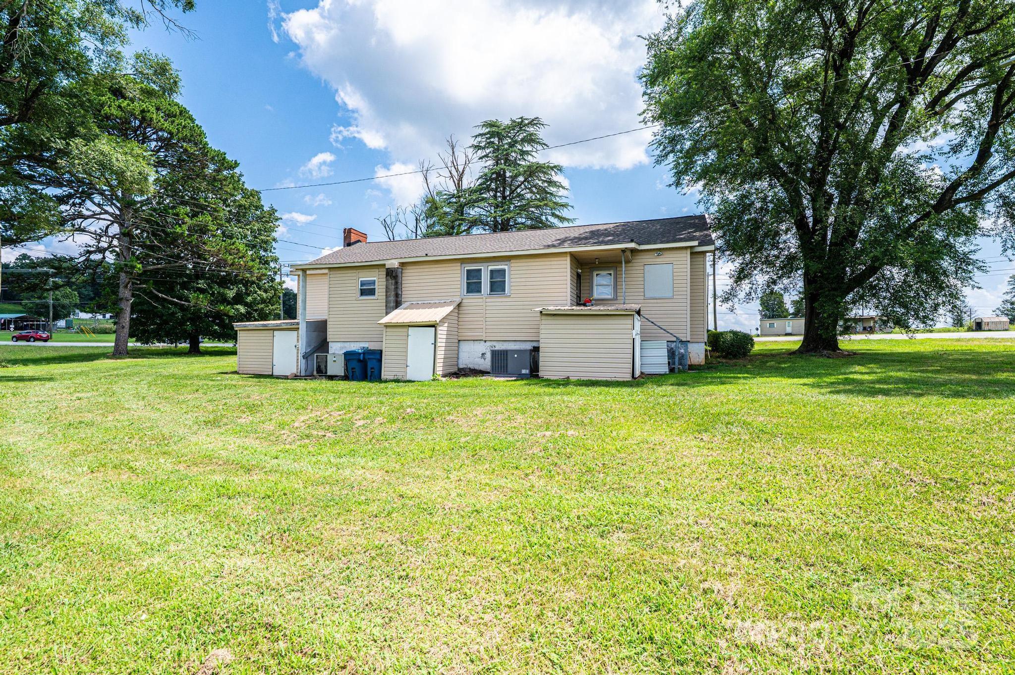 5325 NC 16 Highway N