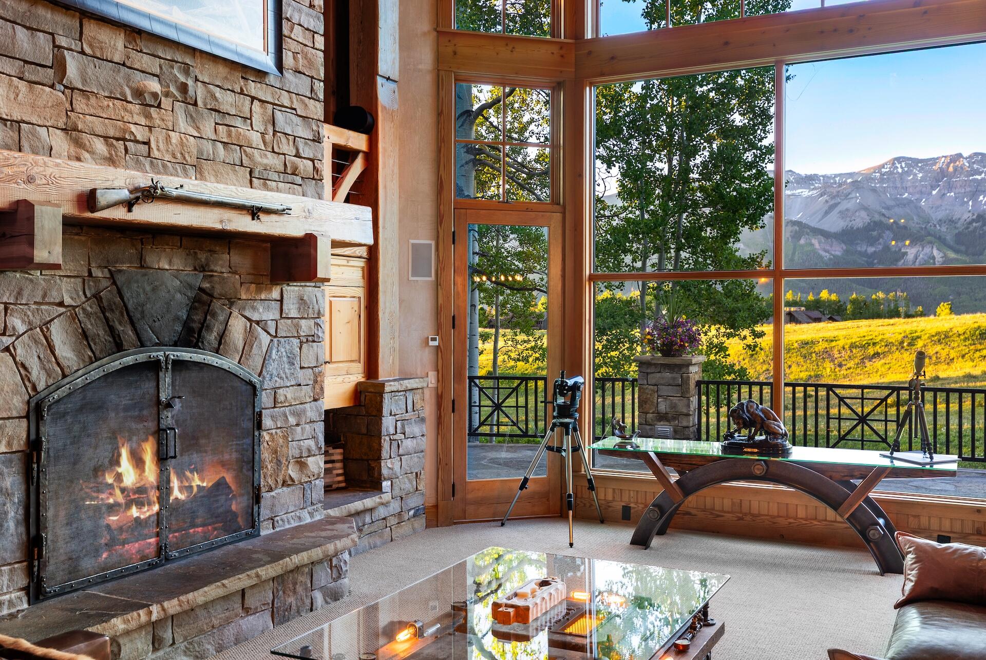112 Snowfield Drive