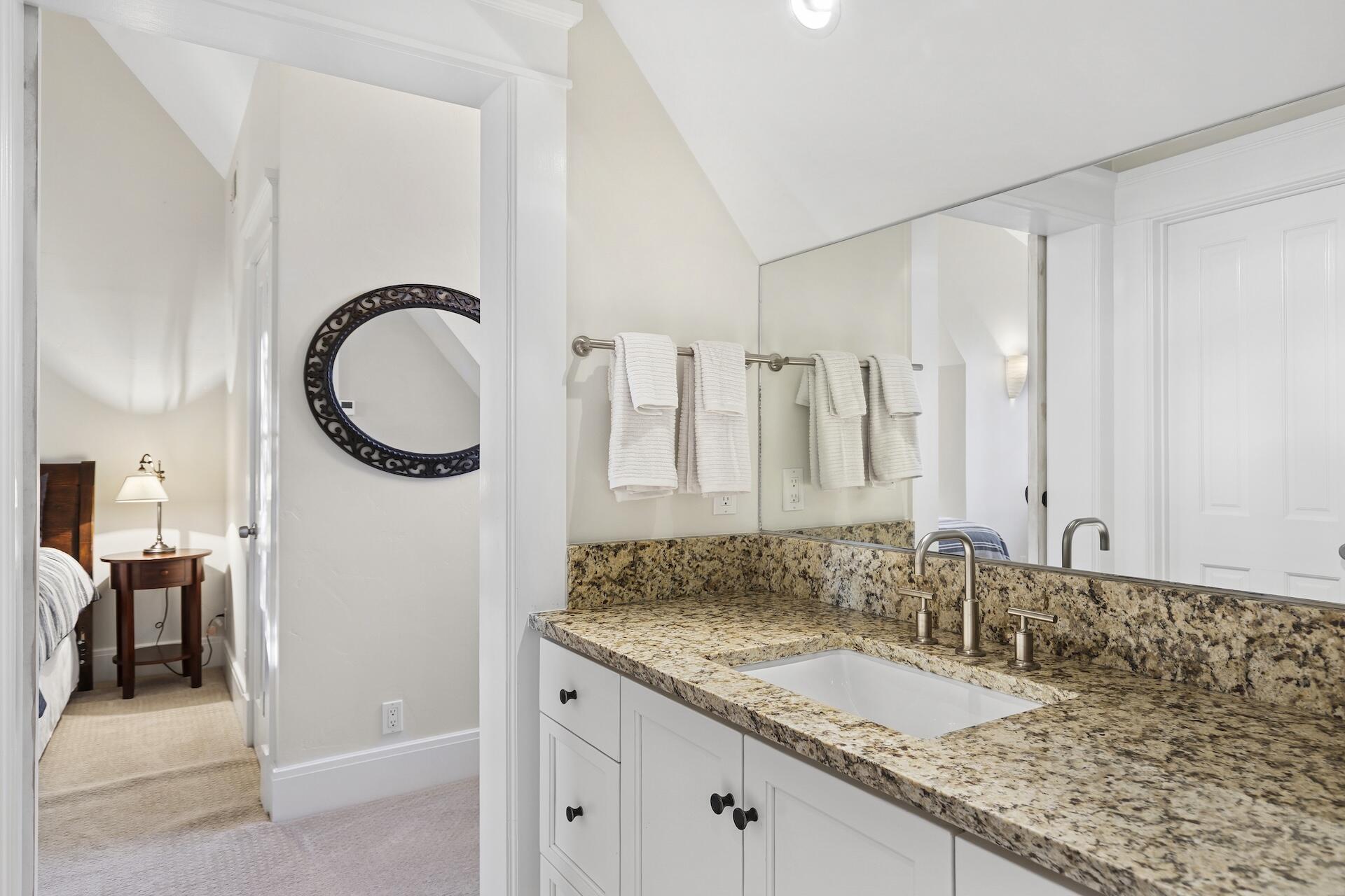 112 Snowfield Drive
