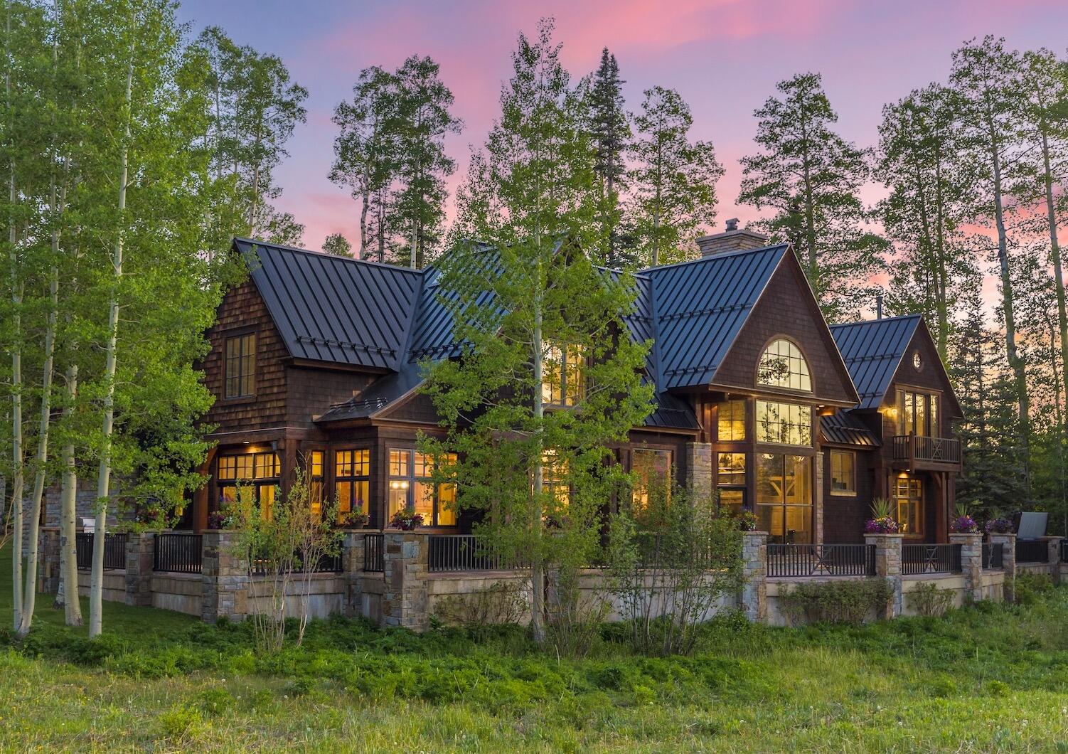 112 Snowfield Drive