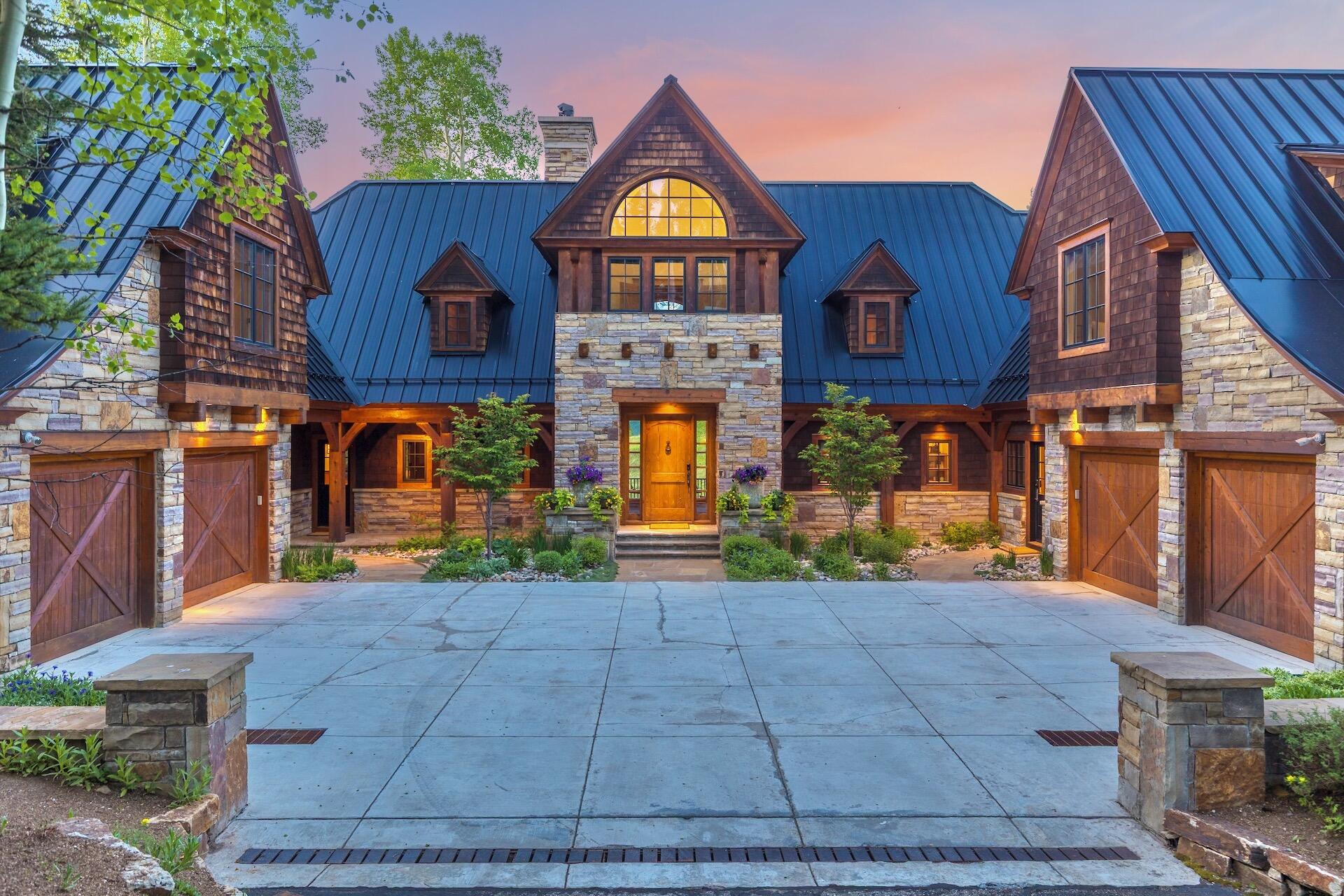 112 Snowfield Drive