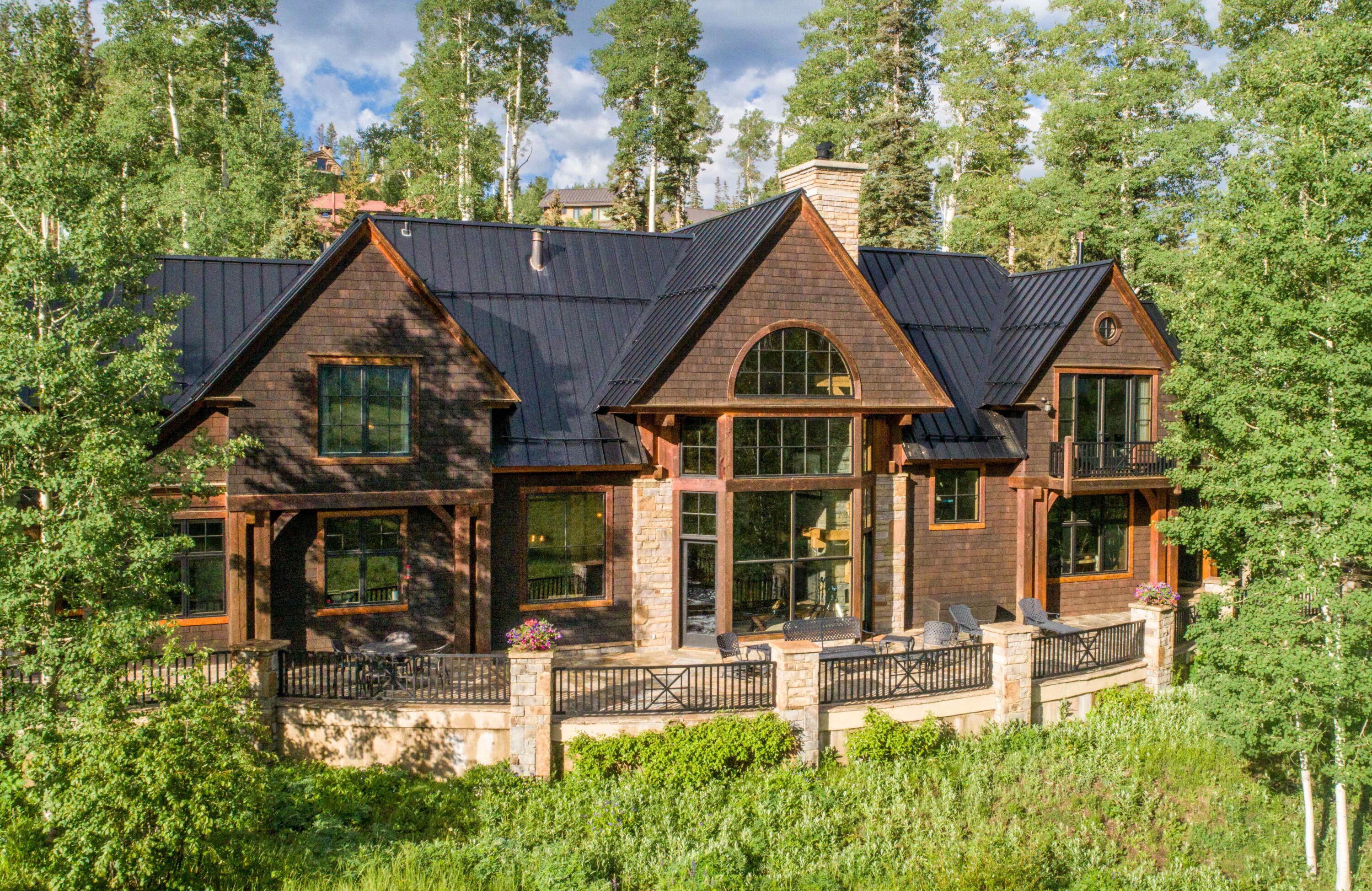 112 Snowfield Drive