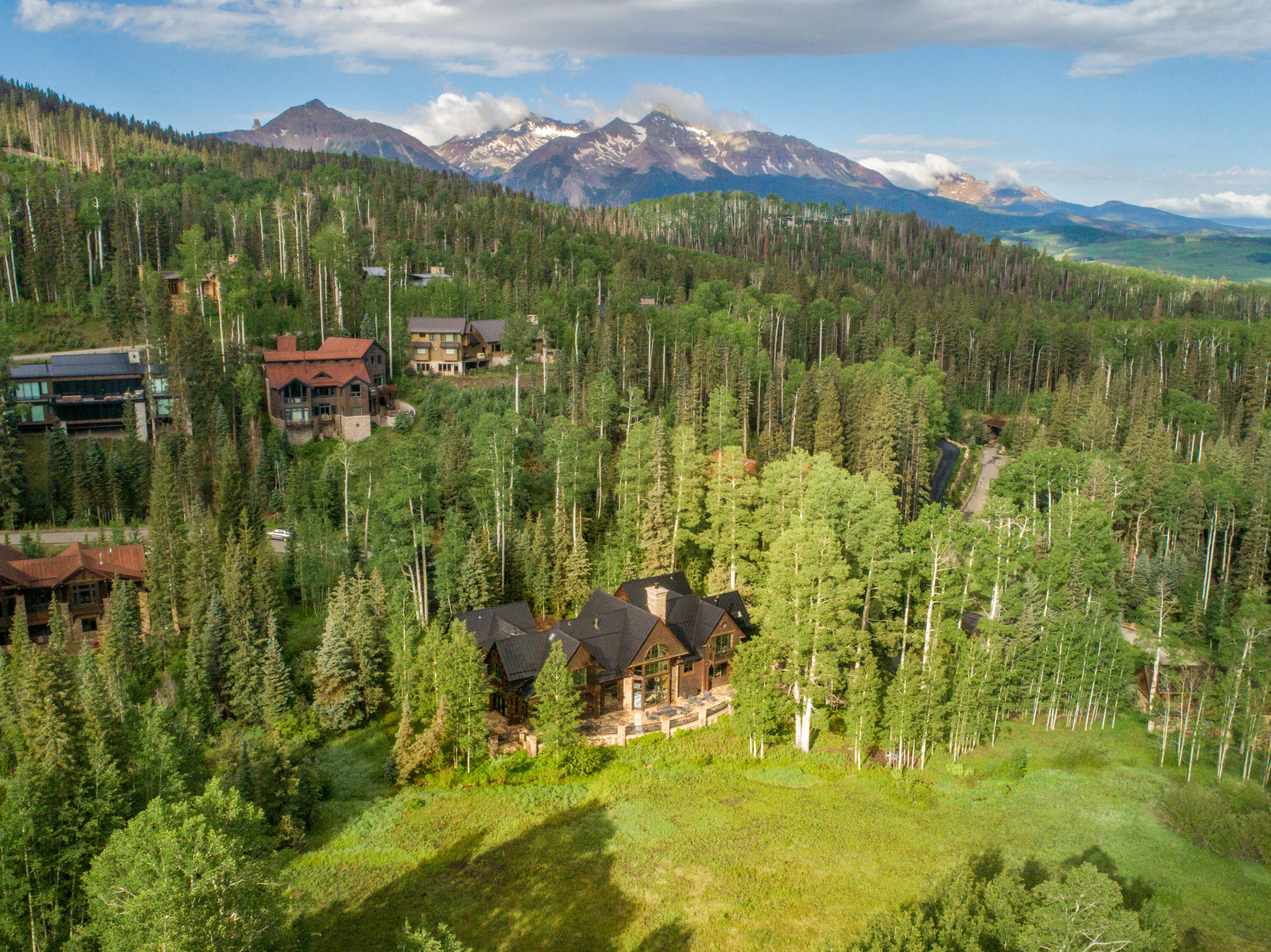 112 Snowfield Drive