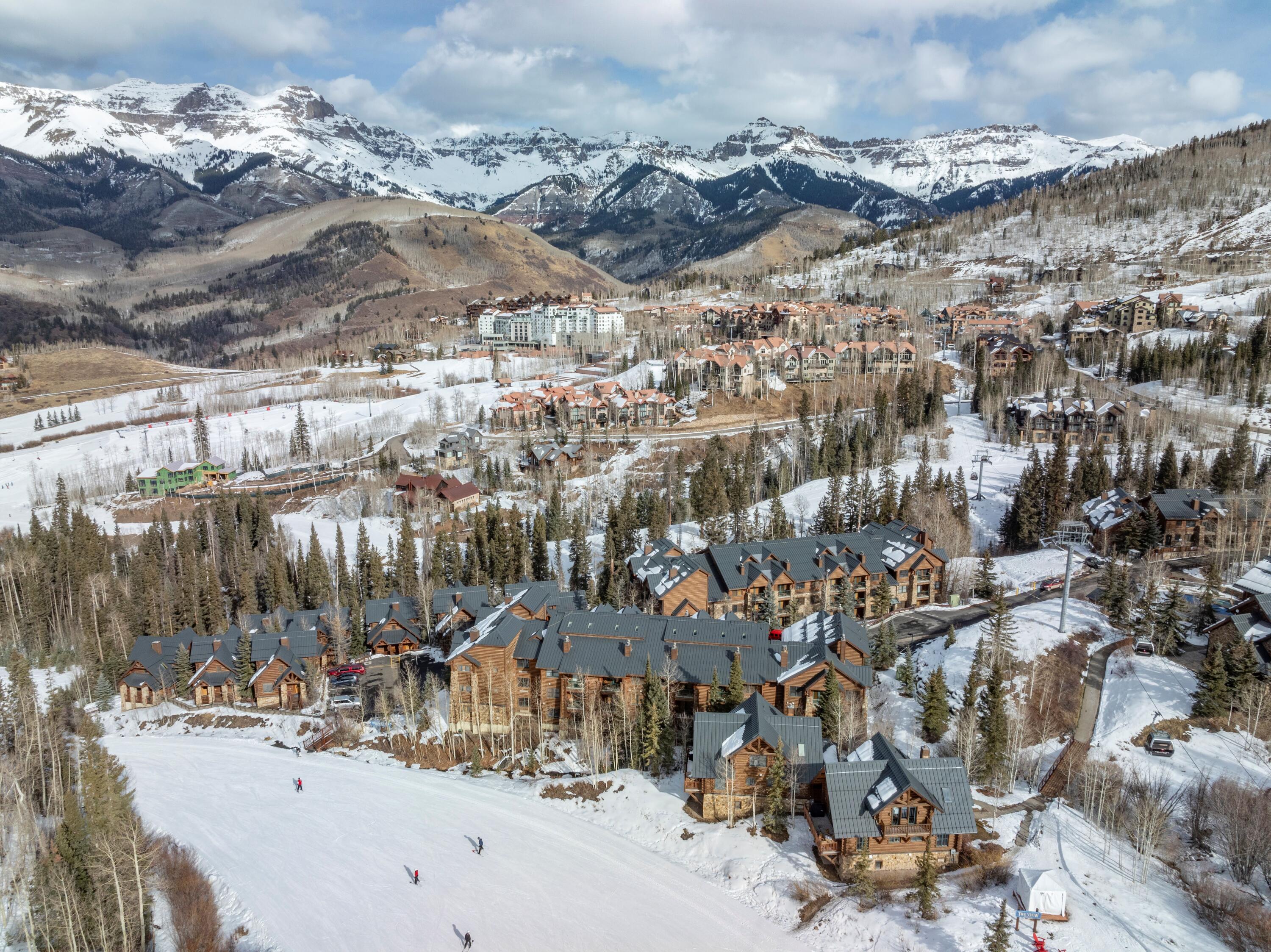 457 Mountain Village Boulevard