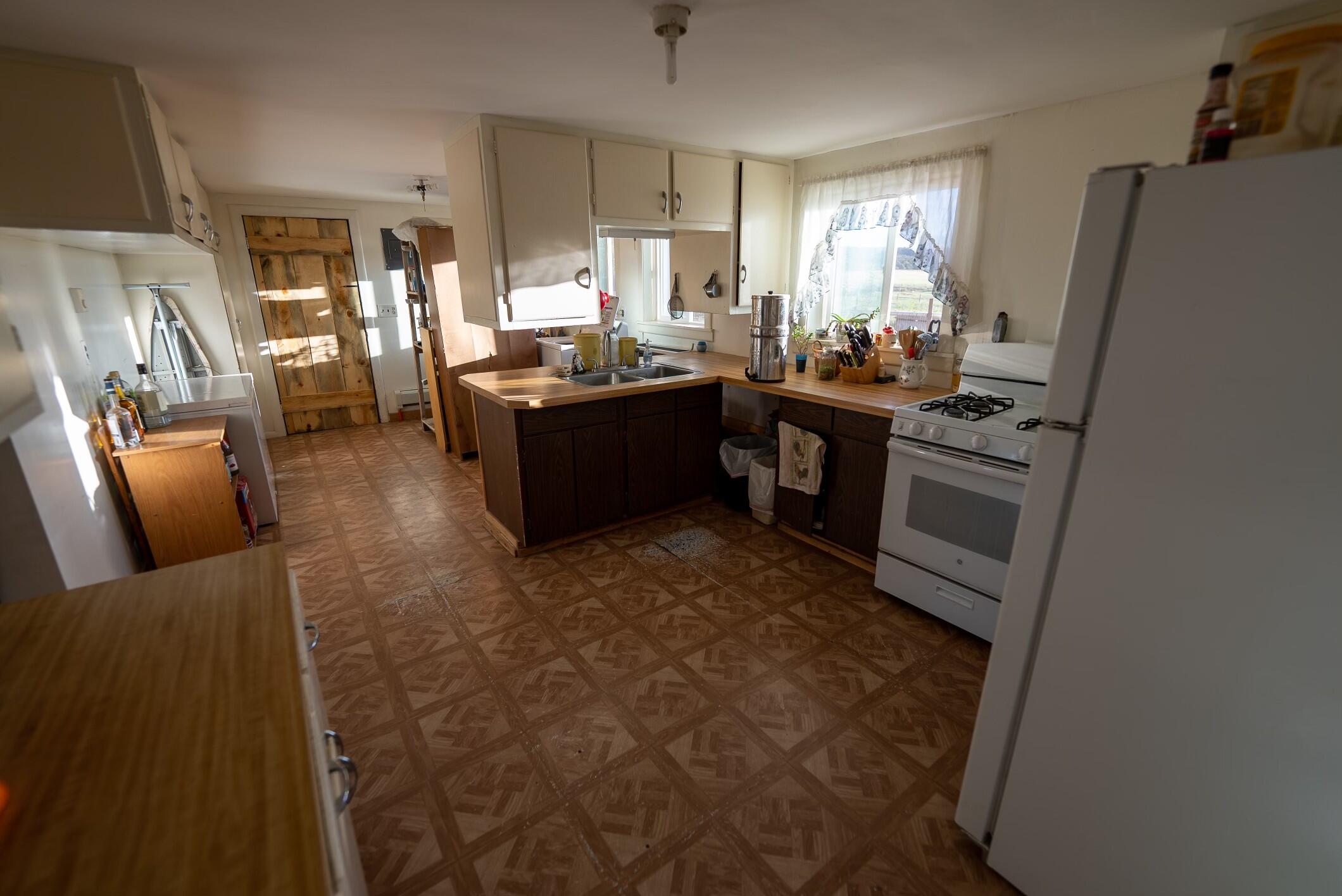 2122 County Road Y-43