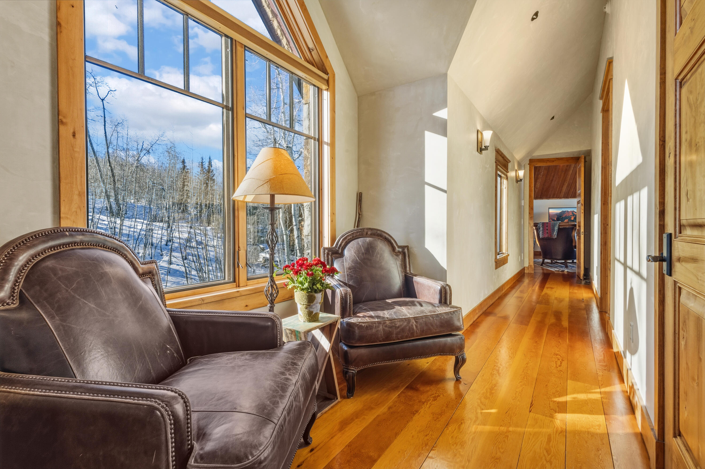 108 Lone Fir Lane