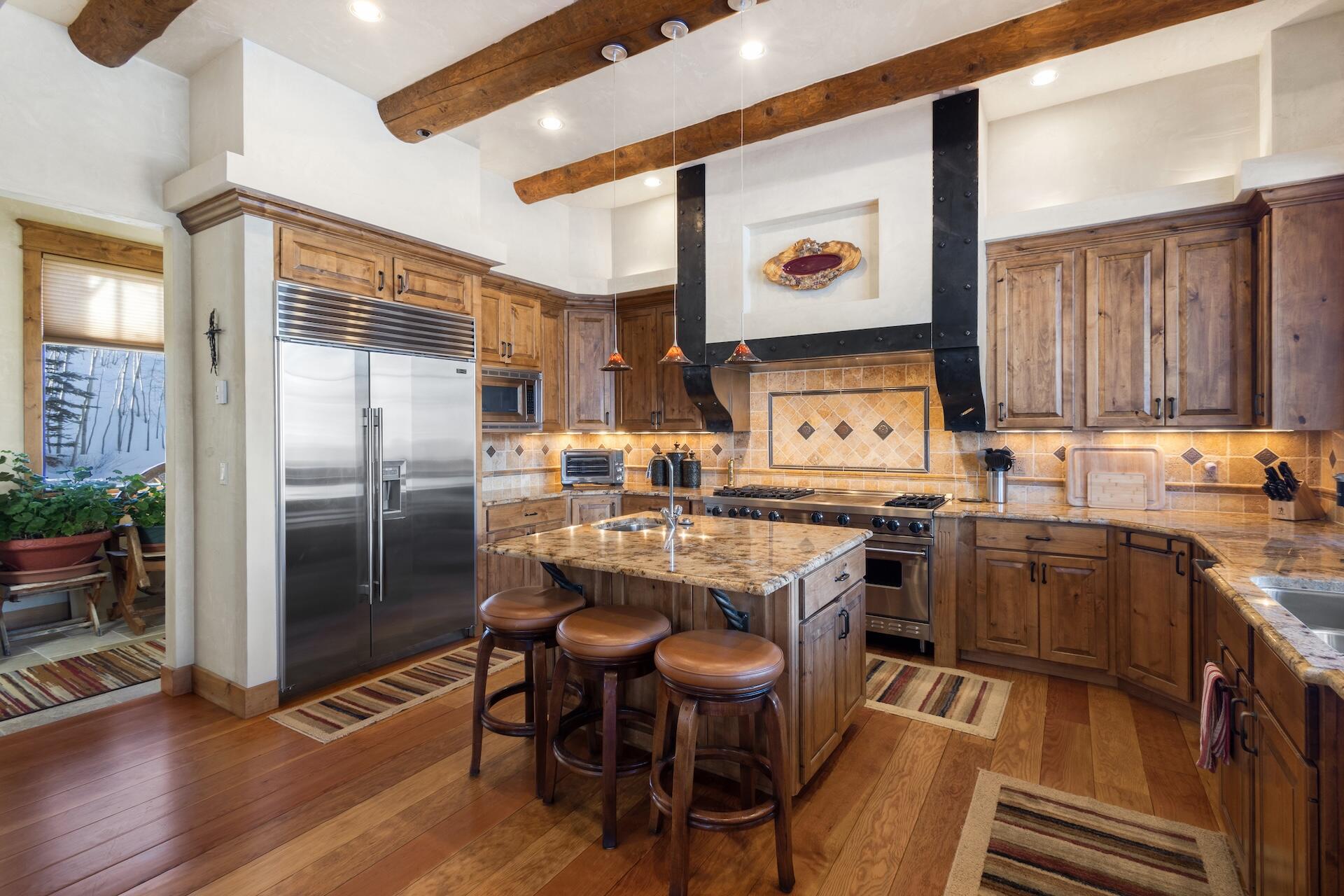108 Lone Fir Lane