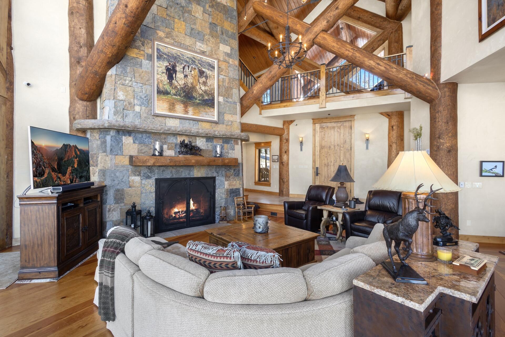 108 Lone Fir Lane