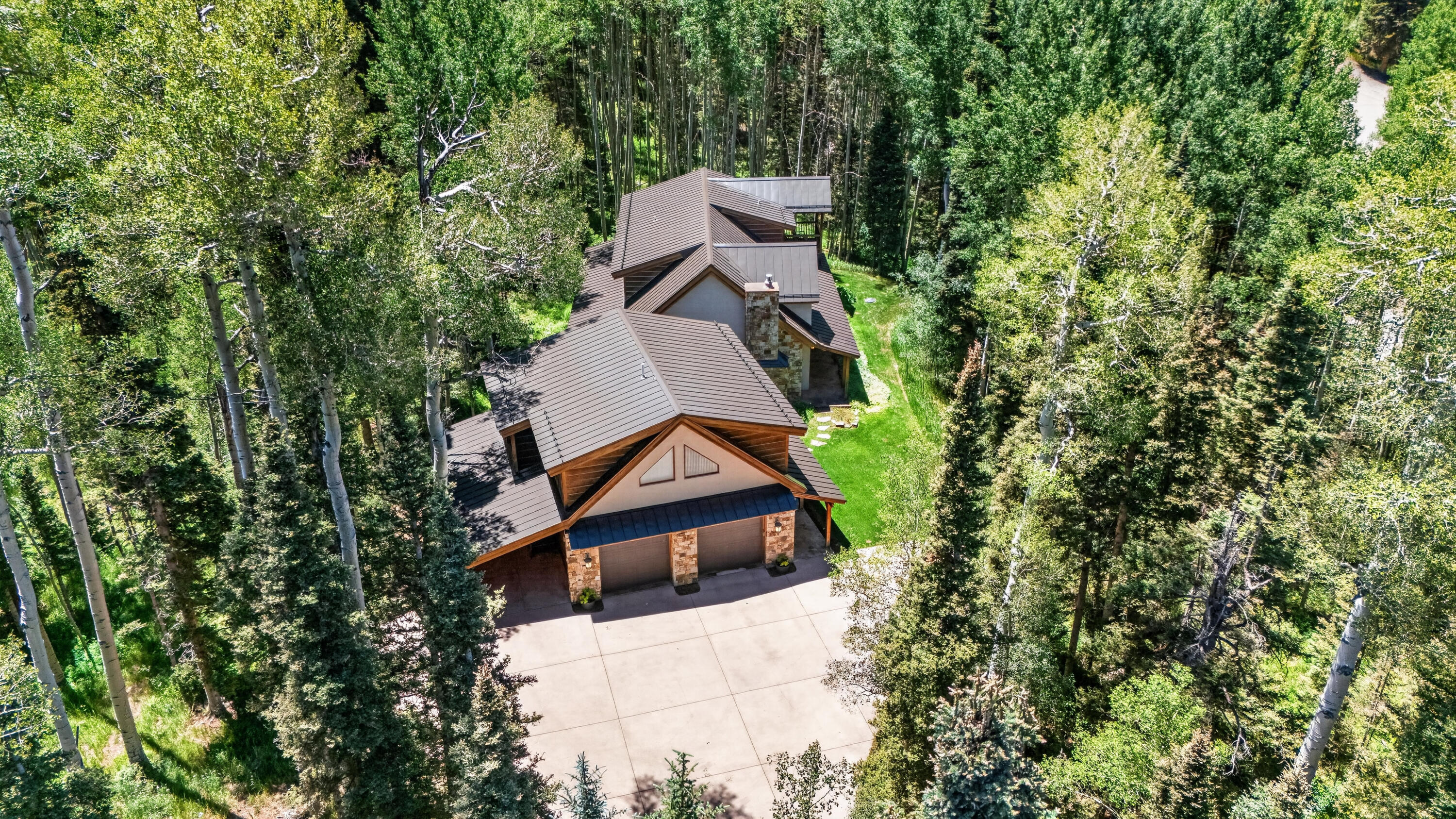 110 Saddle Horn Lane