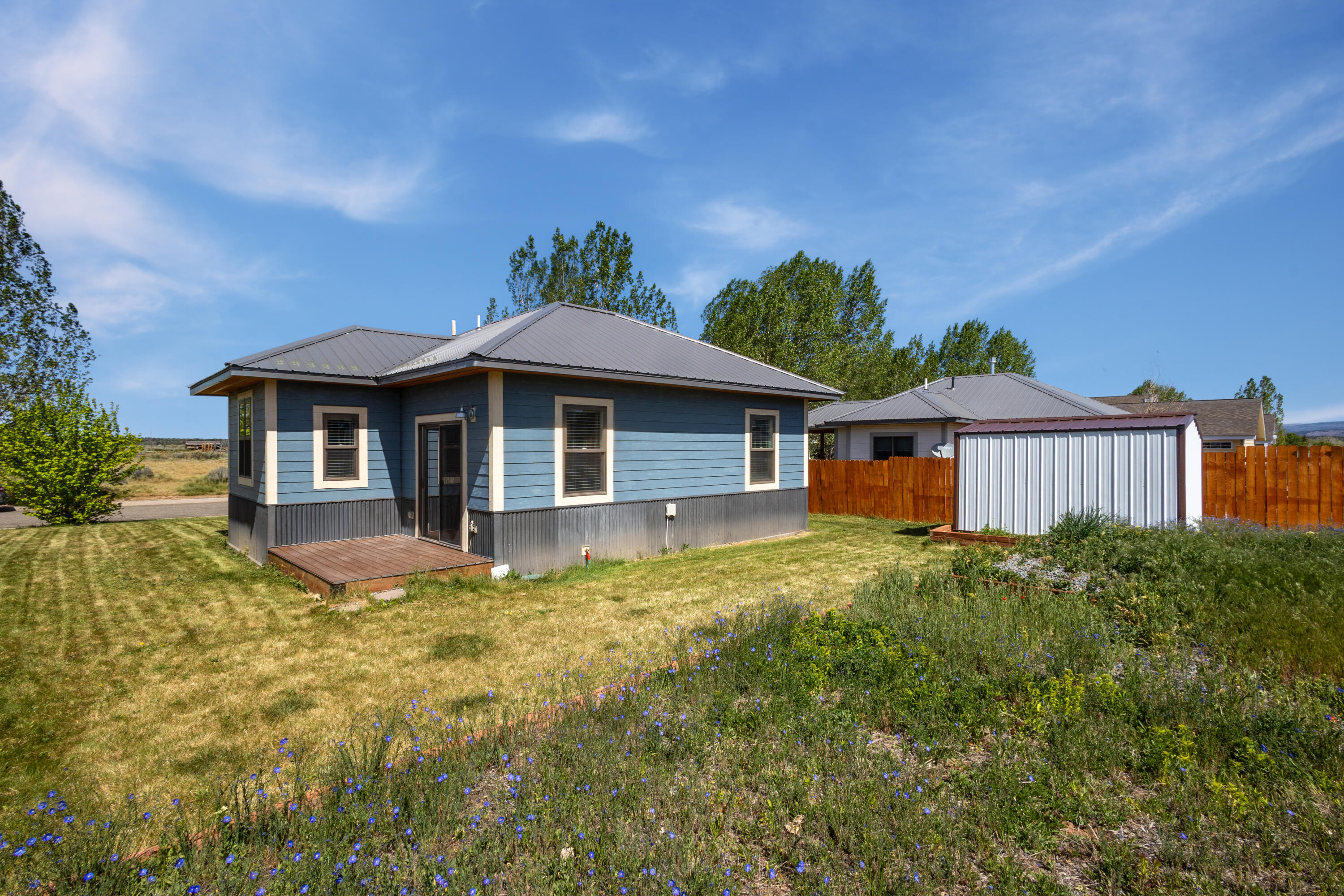 1645 Pine Street Unit: 1647