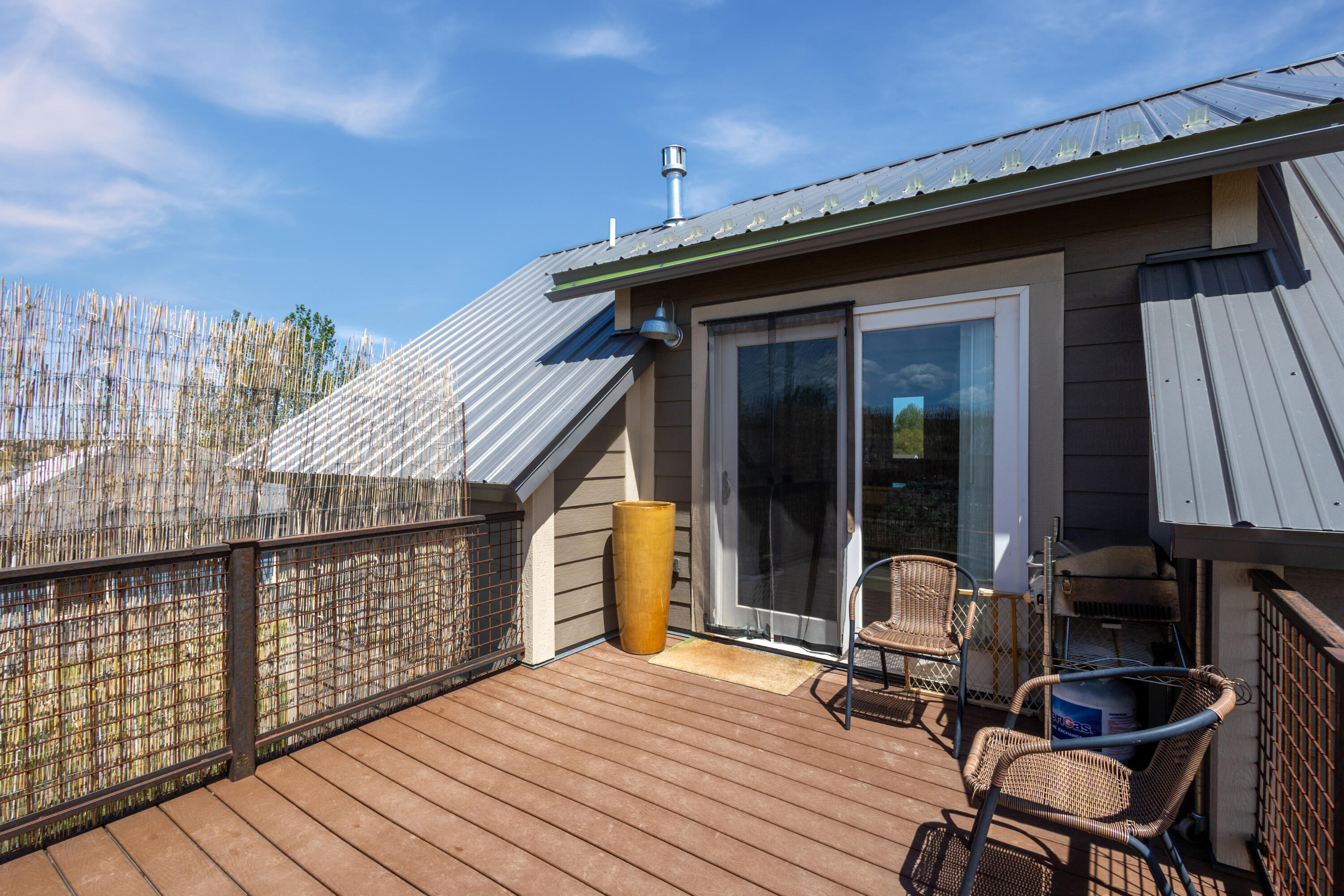 1645 Pine Street Unit: 1647
