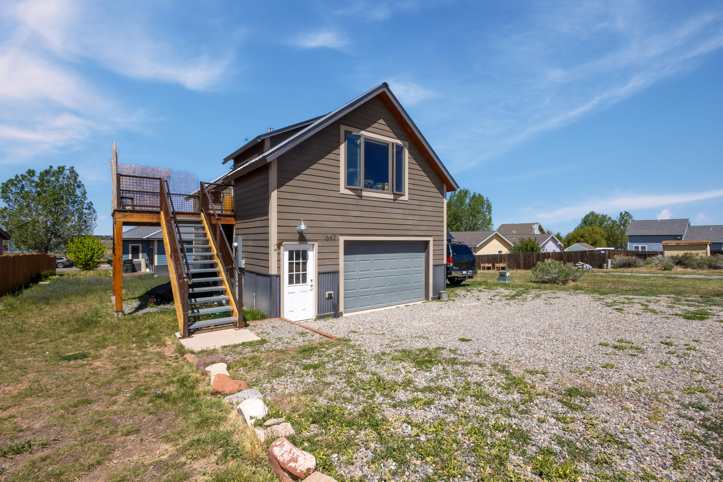 1645 Pine Street Unit: 1647