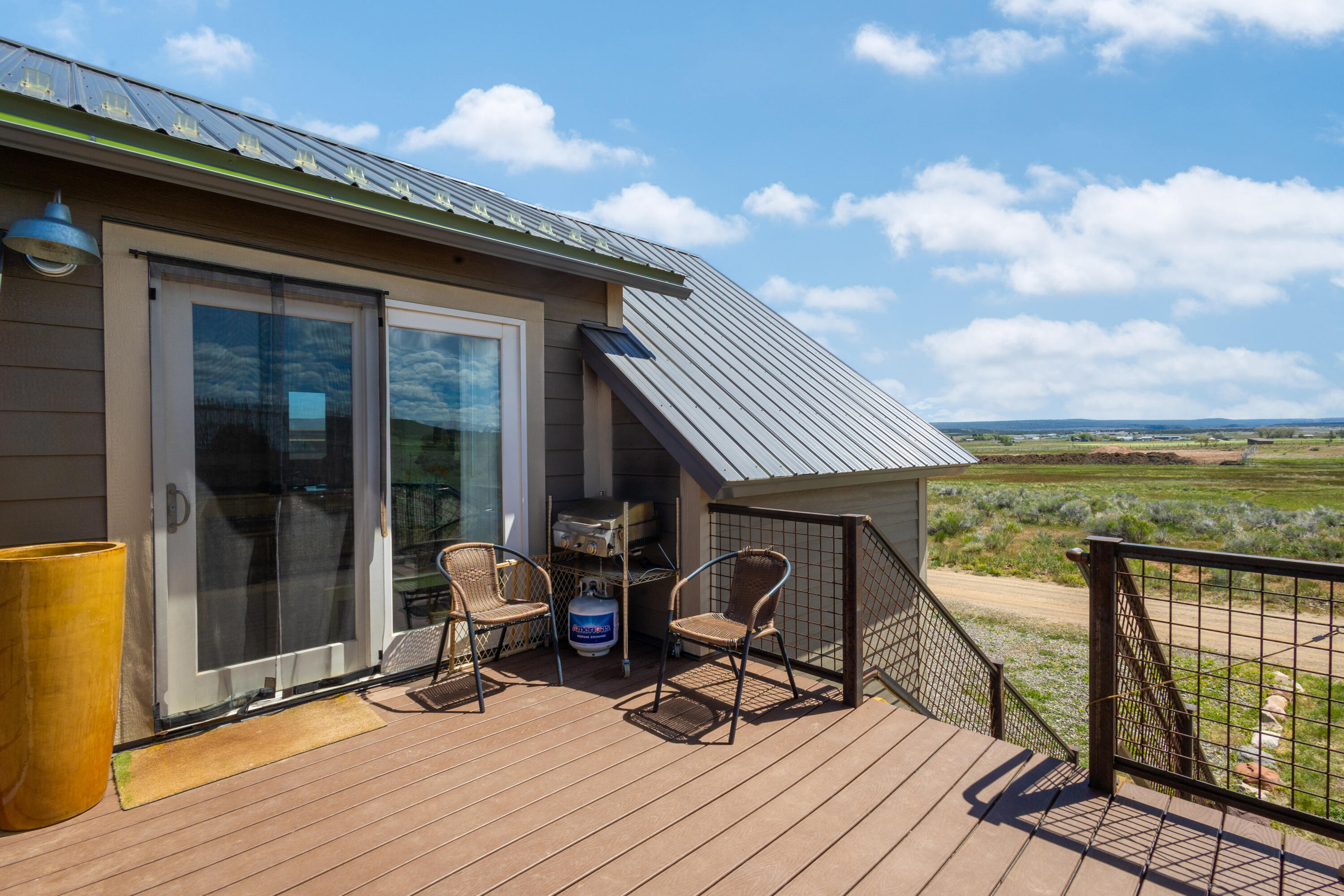 1645 Pine Street Unit: 1647