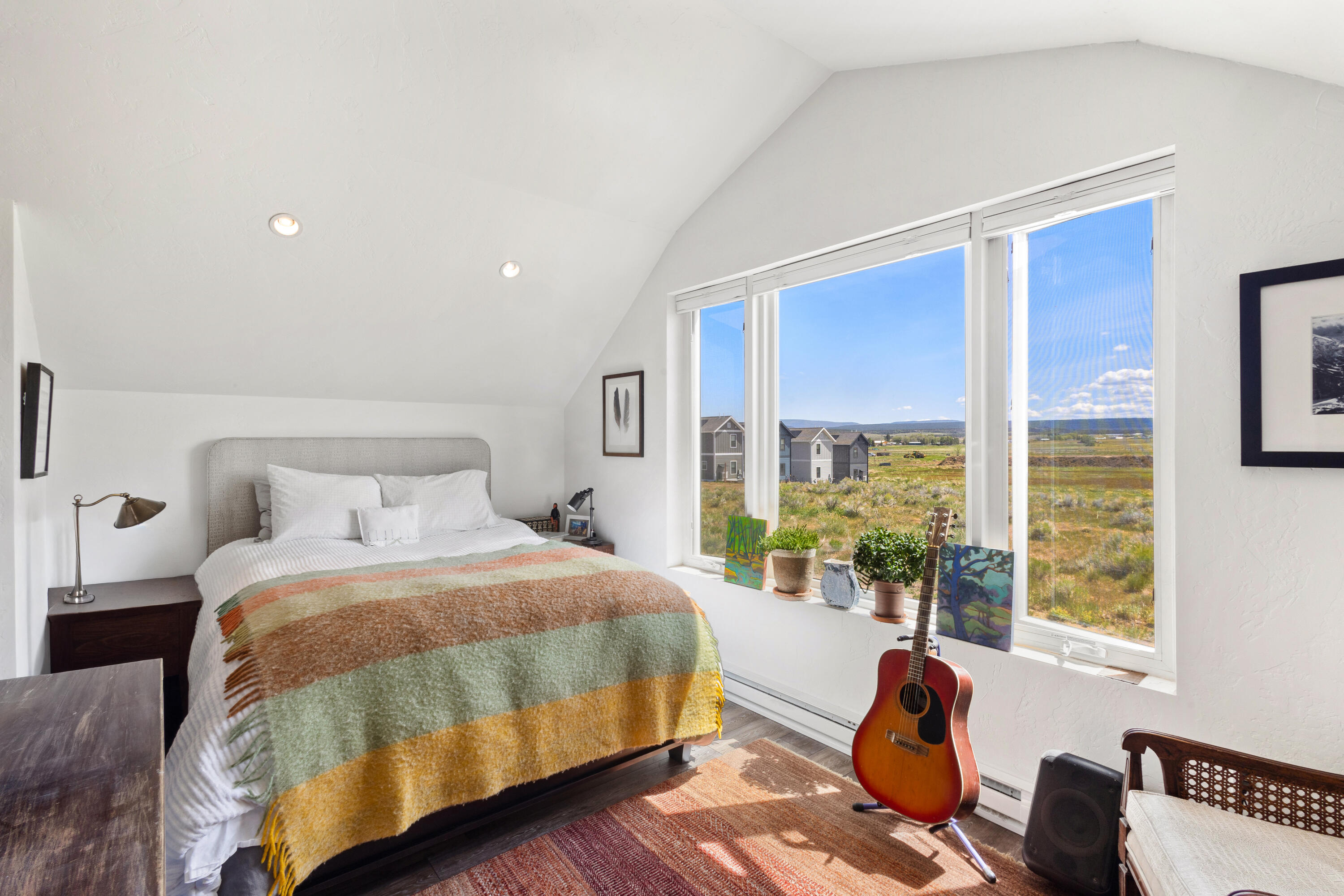 1645 Pine Street Unit: 1647