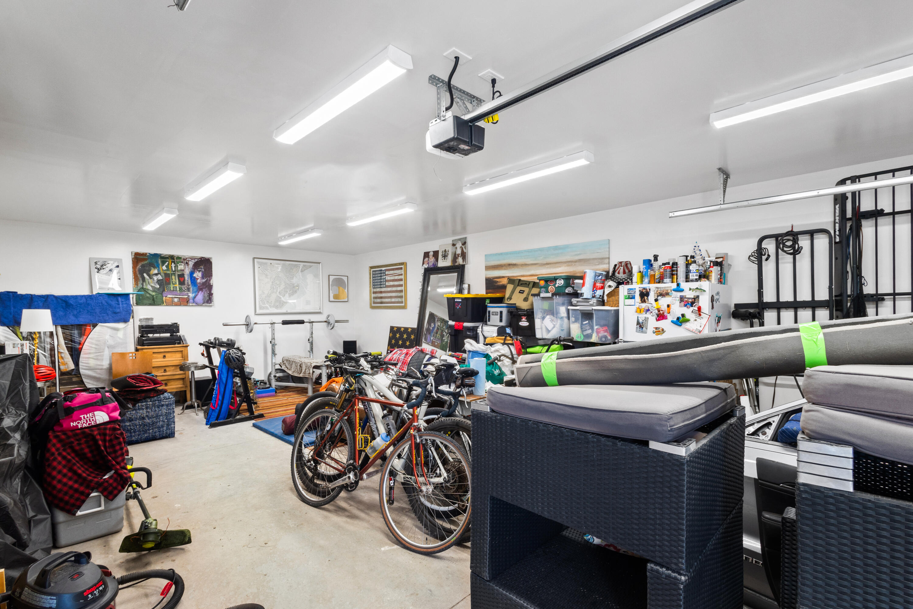 1645 Pine Street Unit: 1647