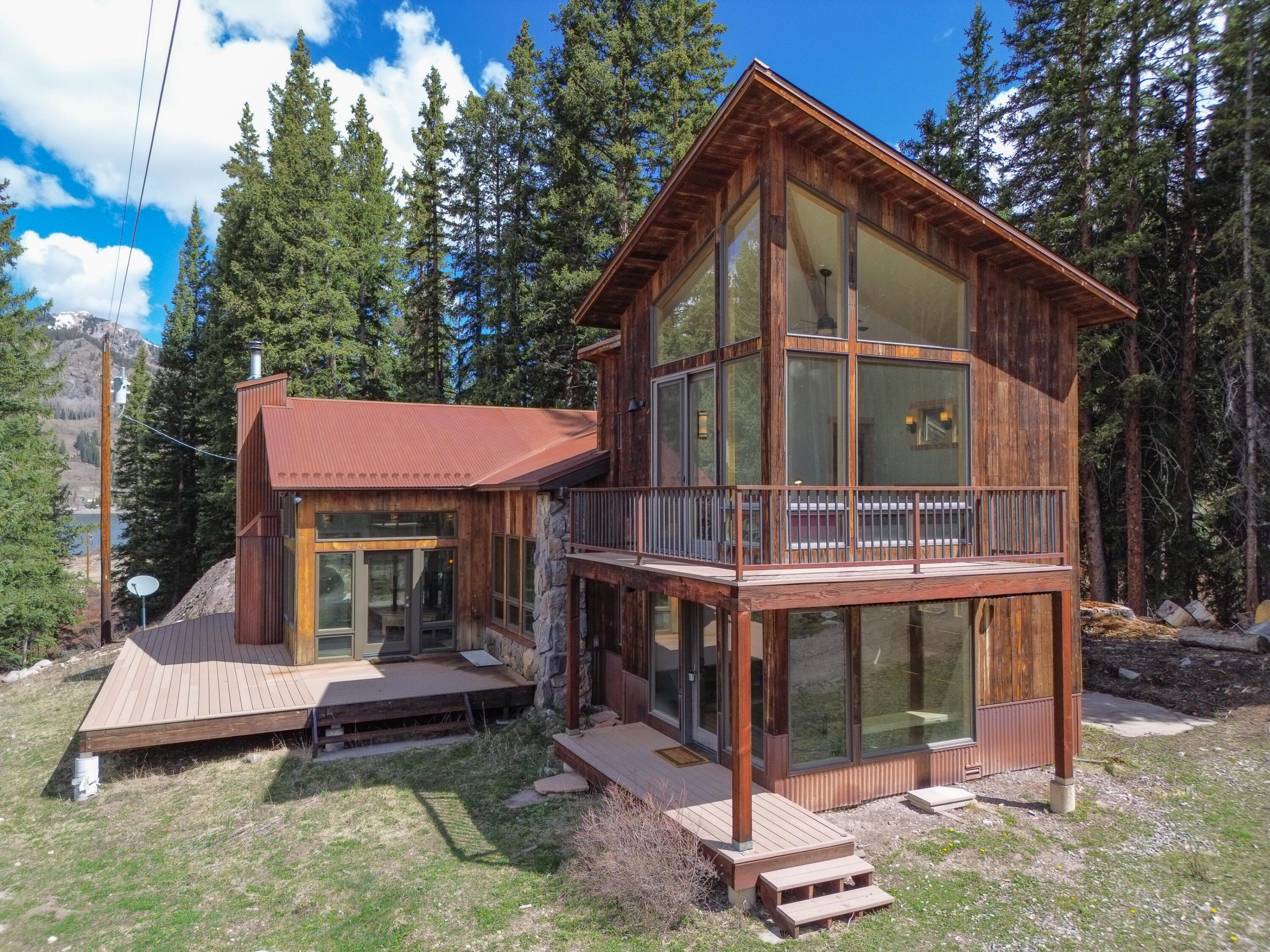 135 Marmot Way