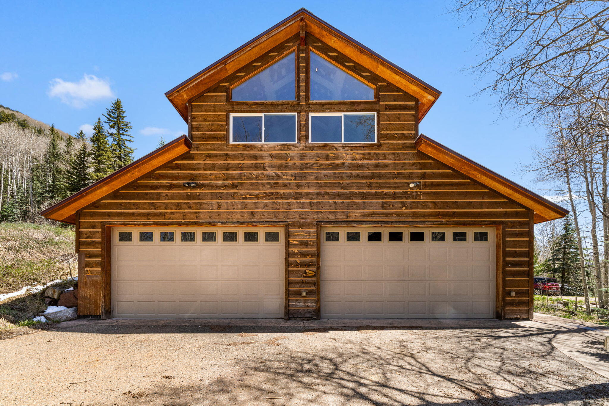 454 Silverglance Way