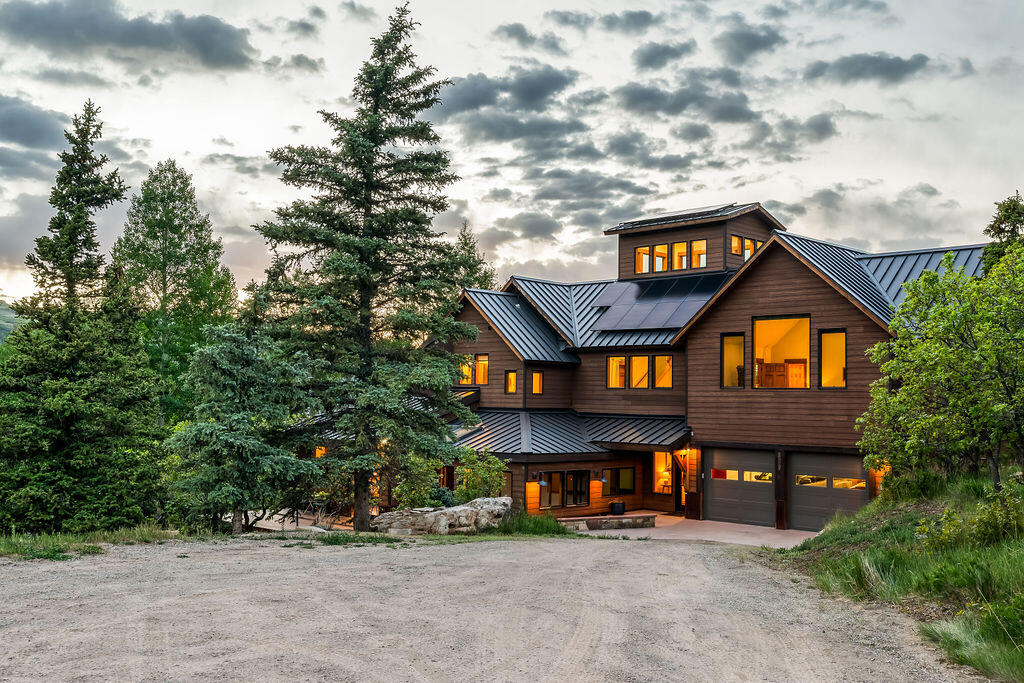 329 Ross Road
