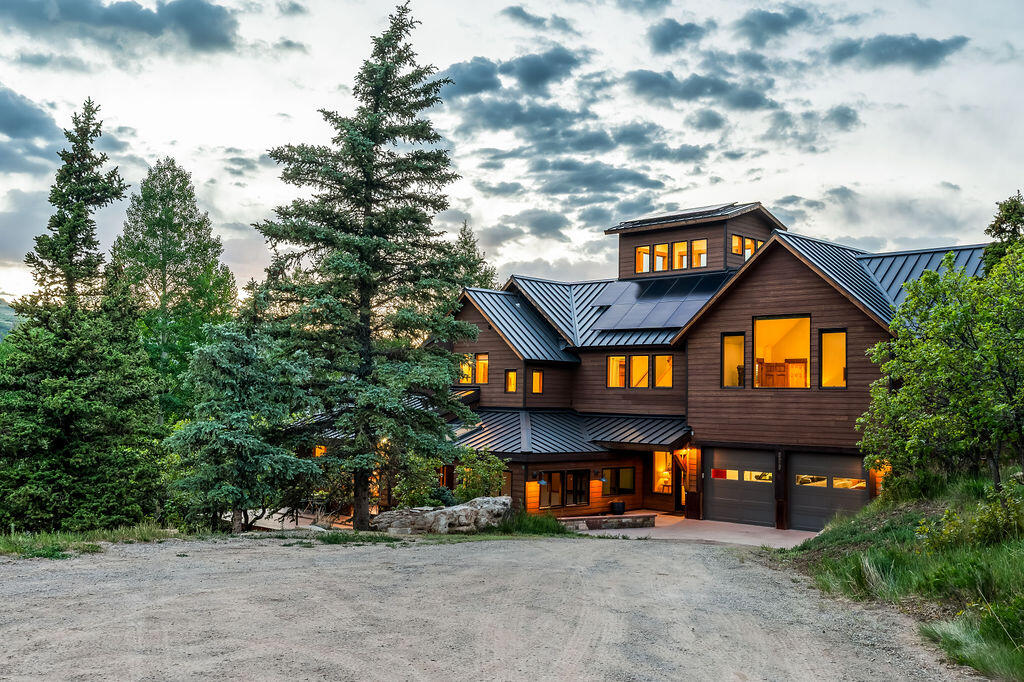 329 Ross Road
