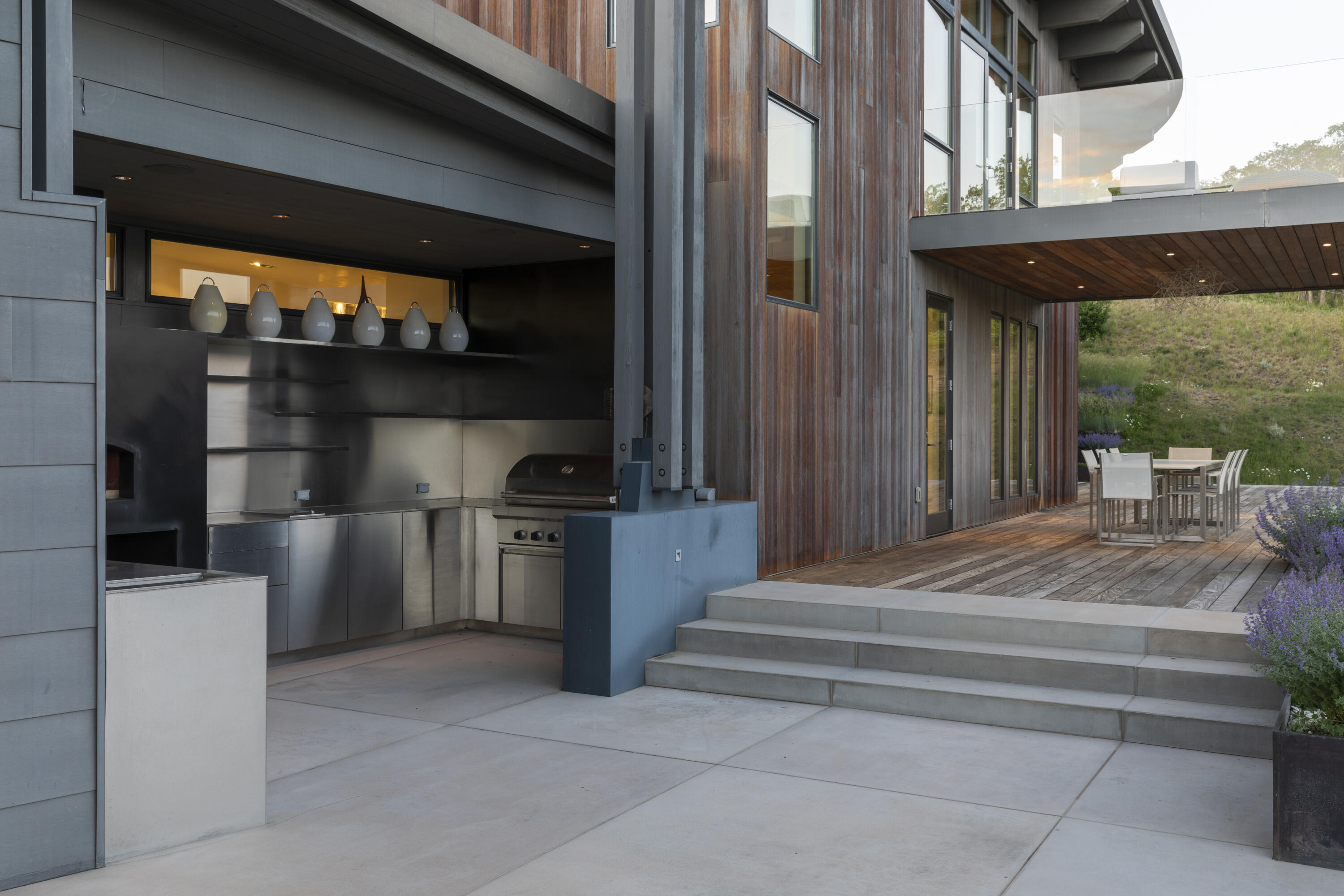 851 Wilson Way