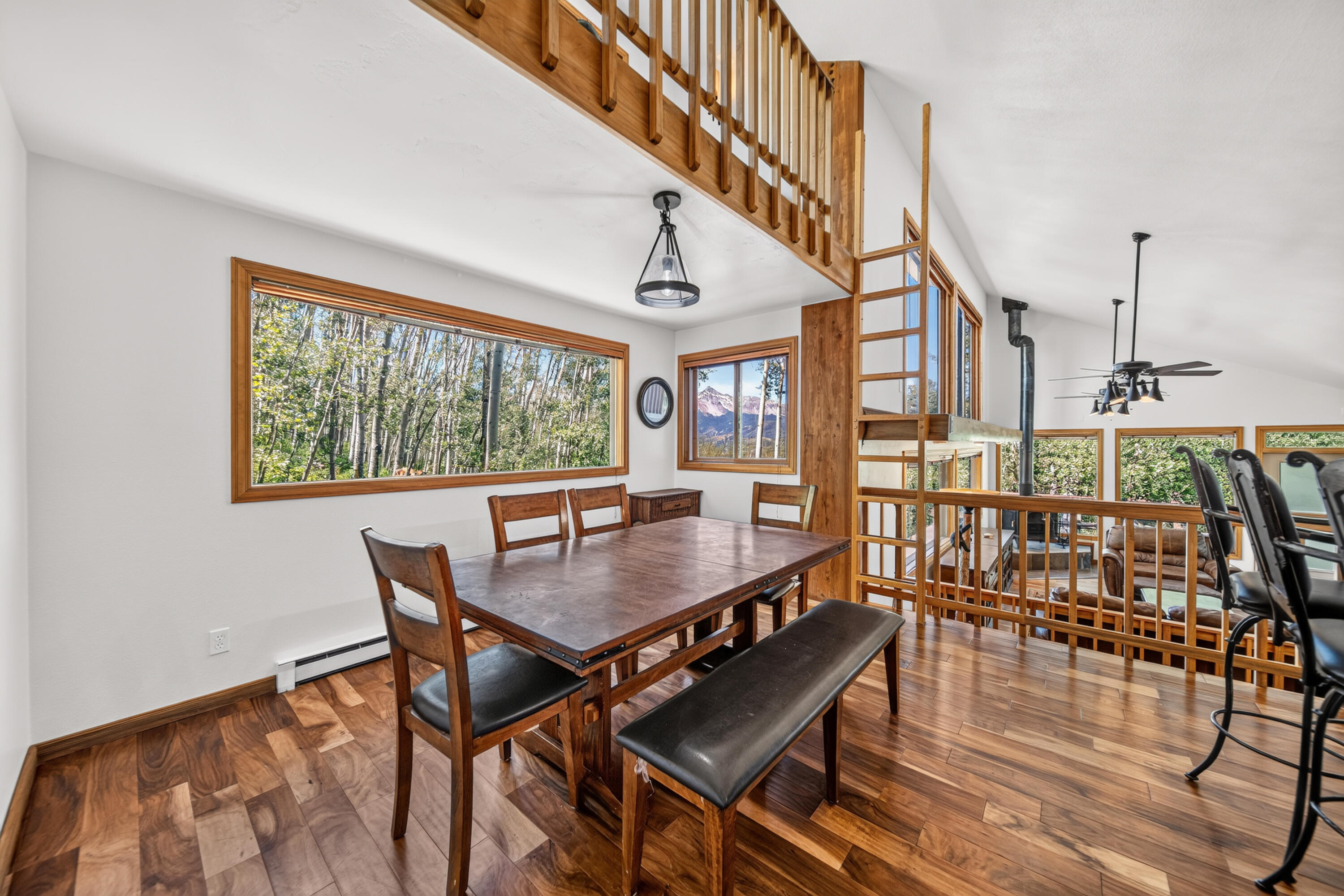373 Quakey Lane