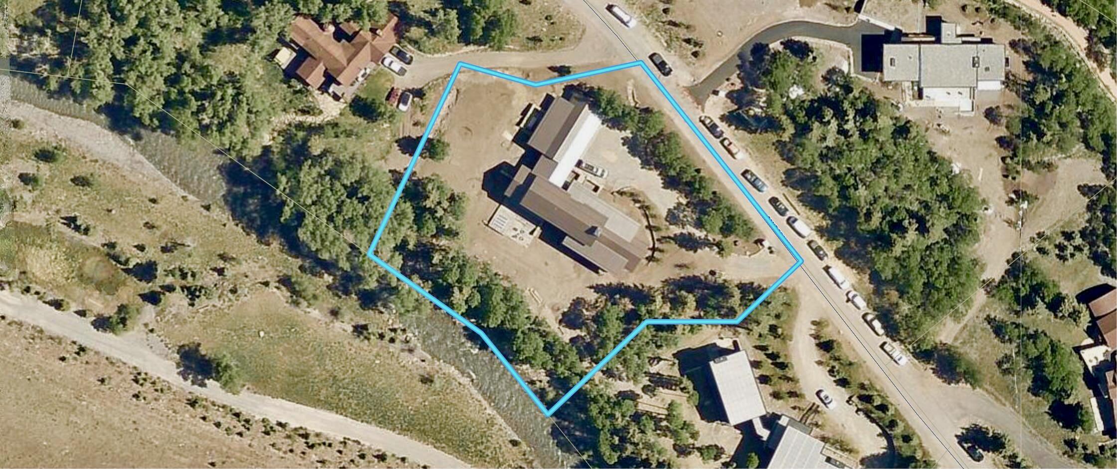 105 Pandora Lane