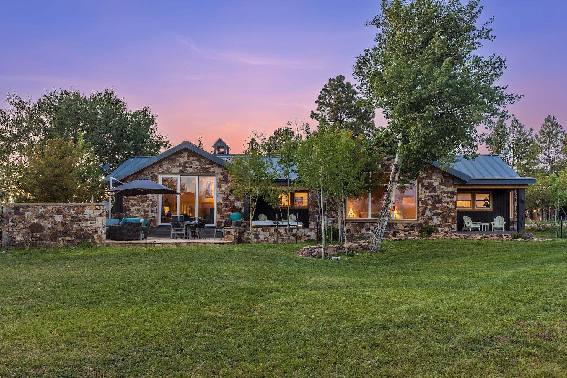 3289 Laughing Dog Road