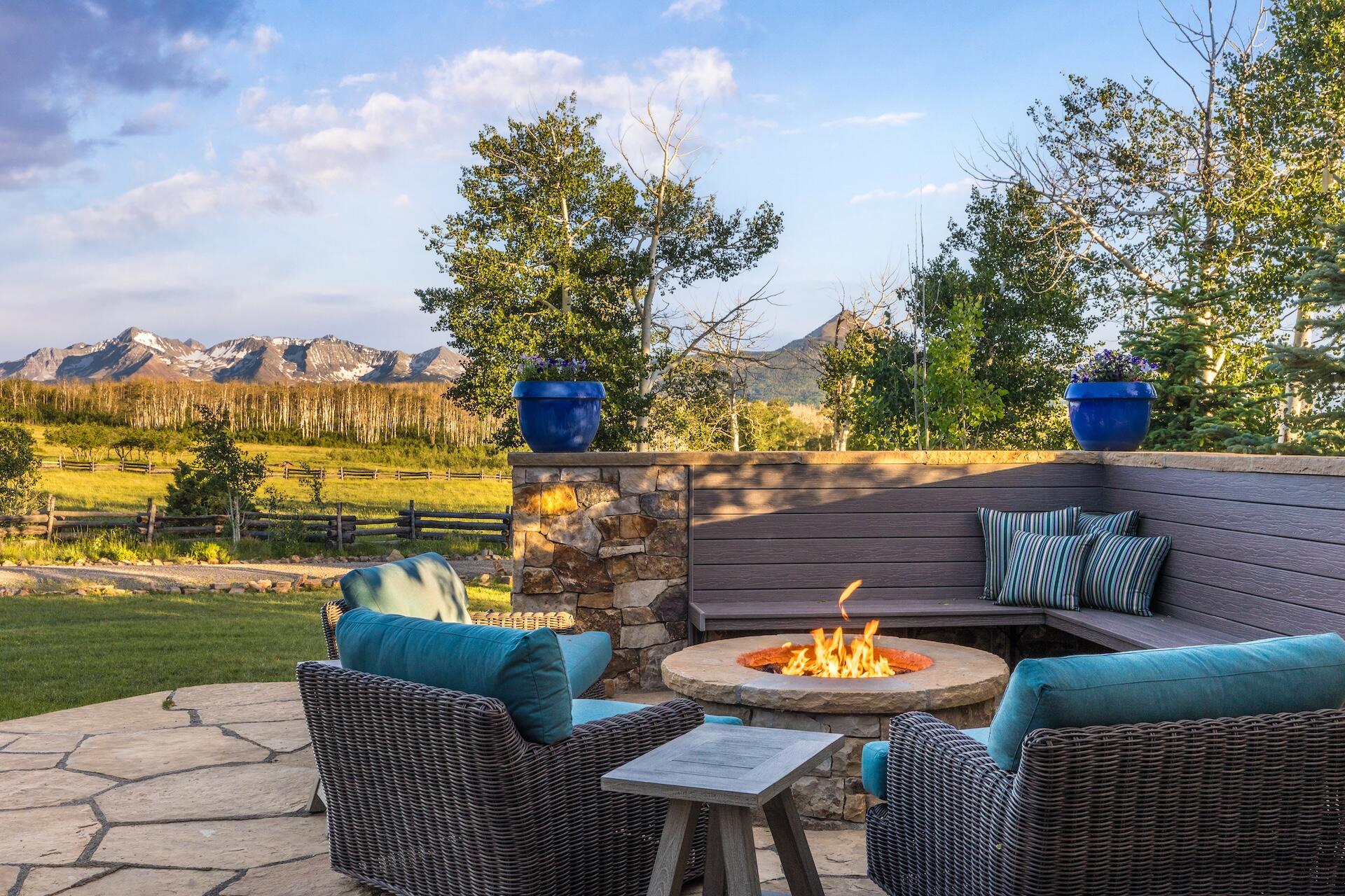 3289 Laughing Dog Road