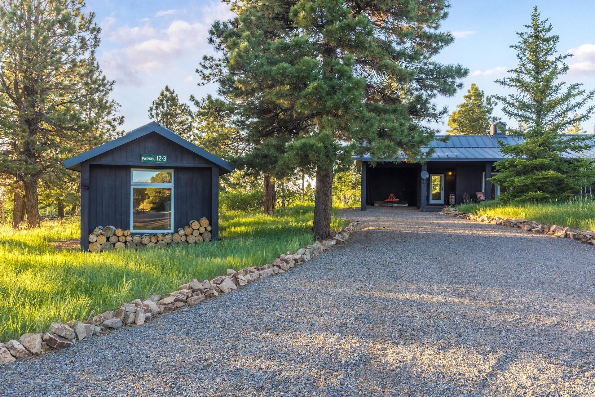 3289 Laughing Dog Road