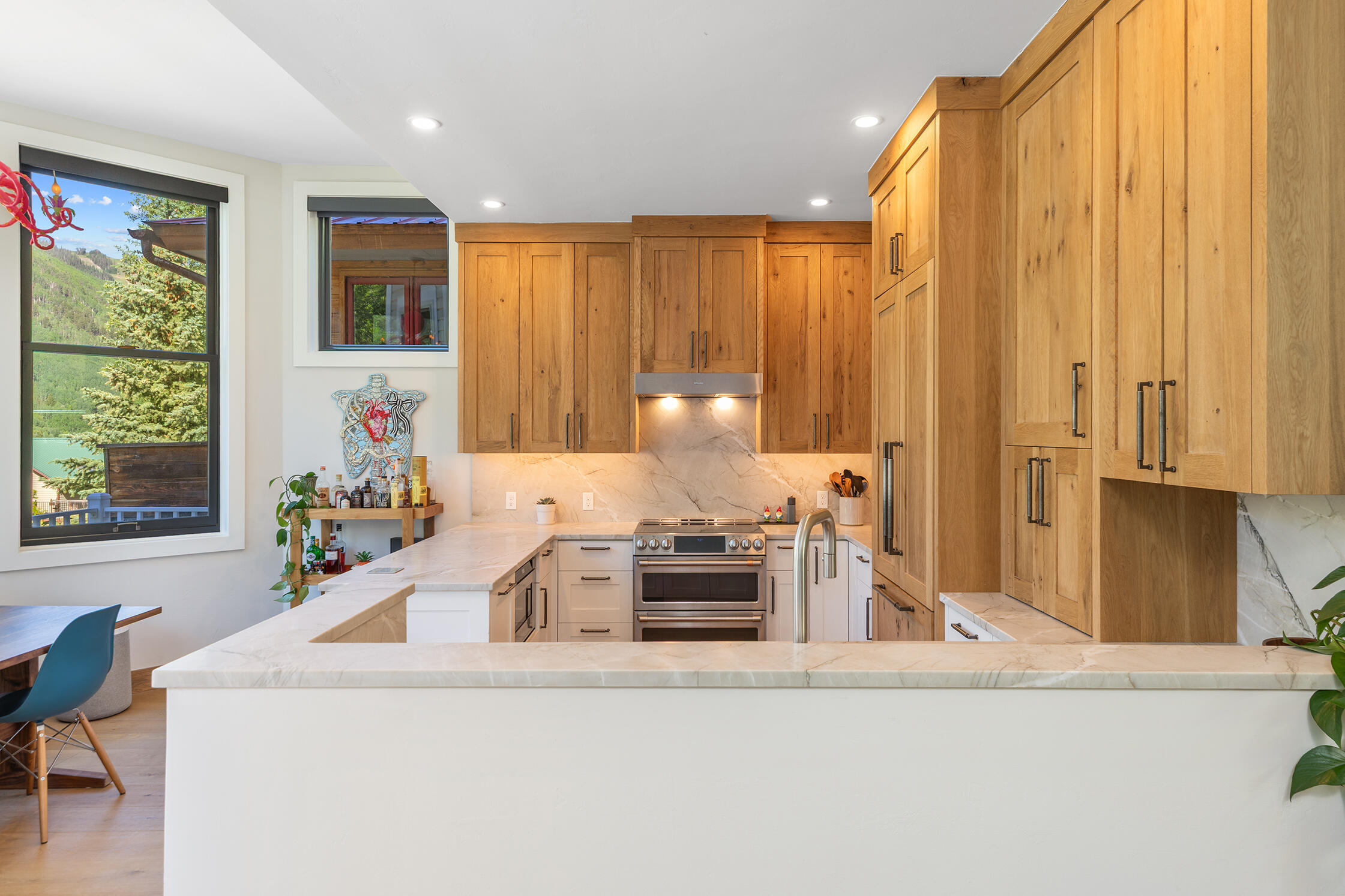 937 Primrose Lane