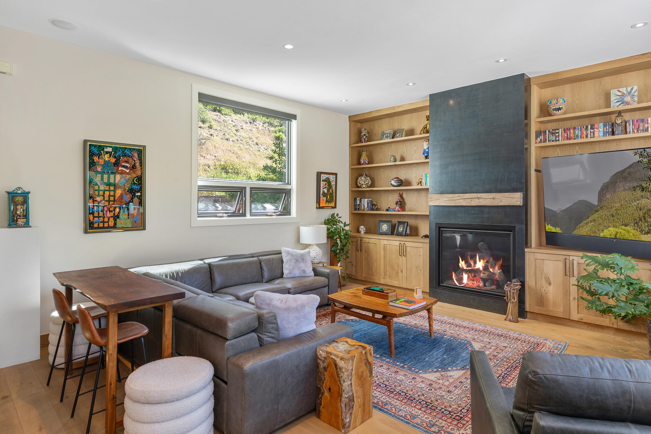 937 Primrose Lane