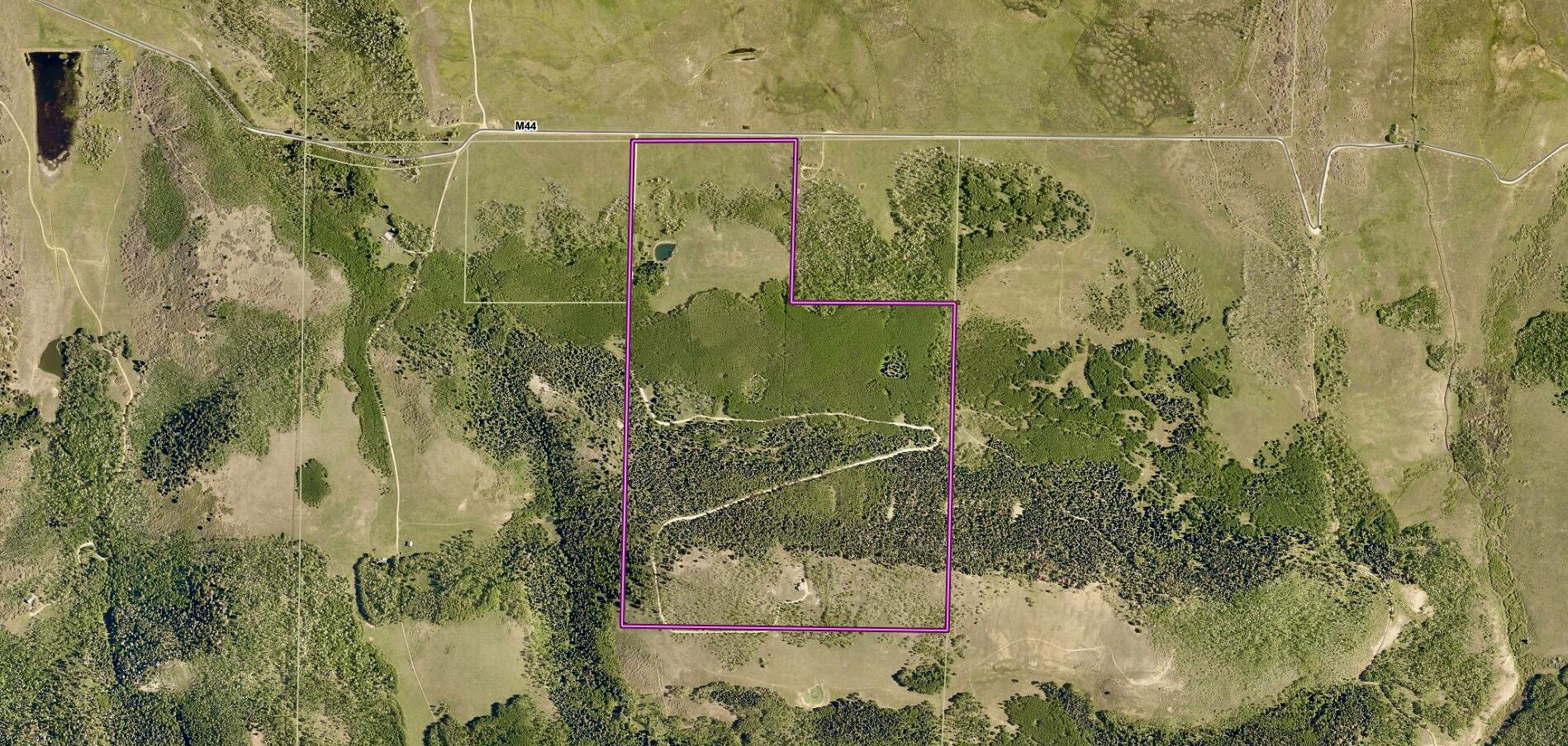 8076 County Road M44