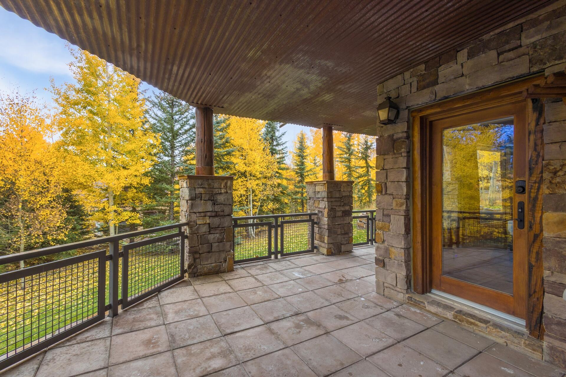 131 Vischer Drive