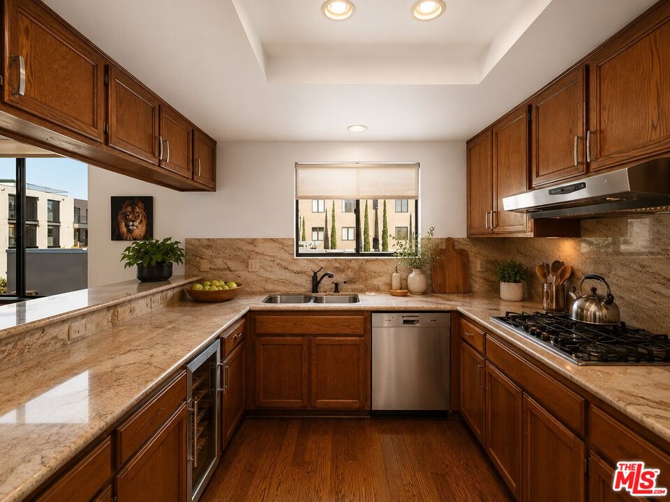 432 S Hamel Rd Unit: 303