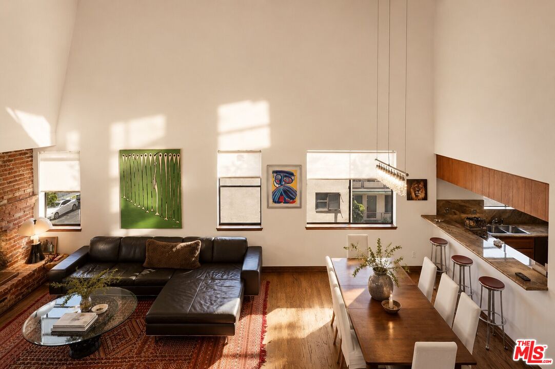 432 S Hamel Rd Unit: 303