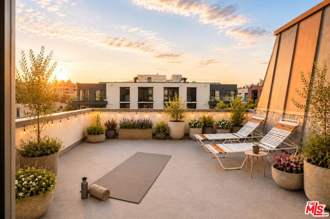 432 S Hamel Rd Unit: 303