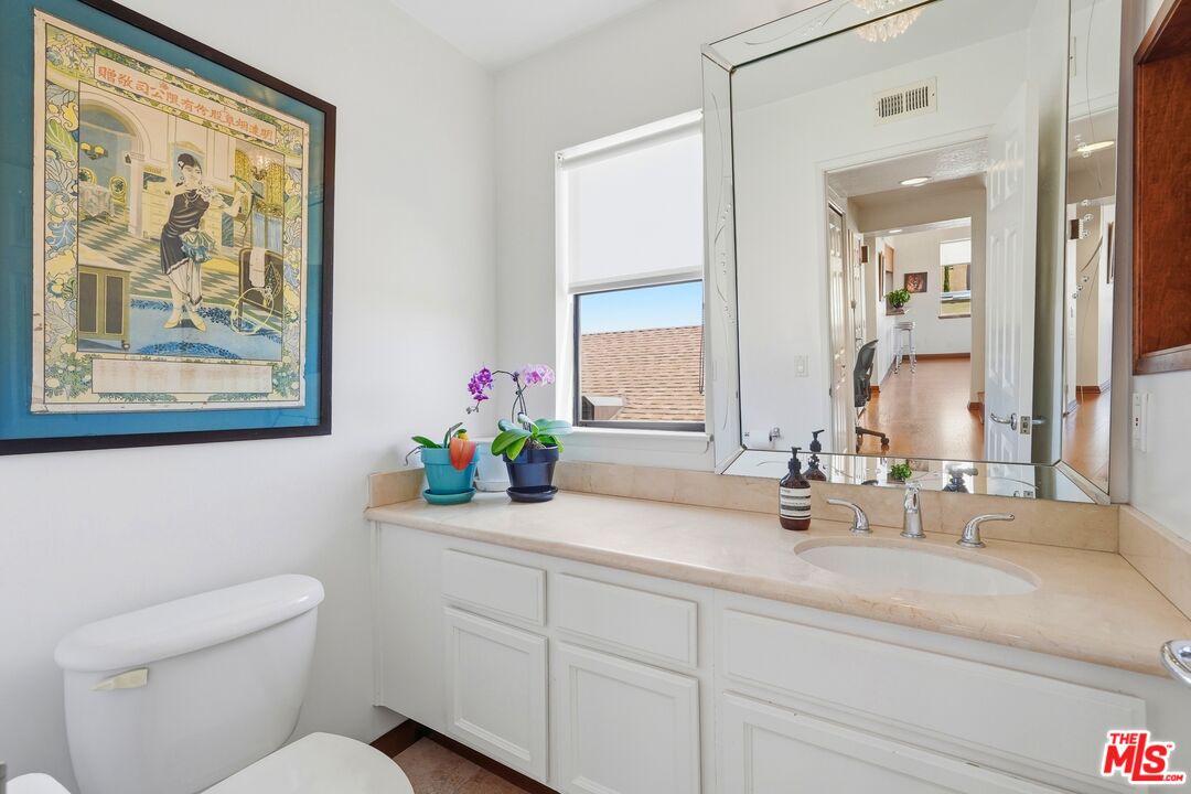 432 S Hamel Rd Unit: 303