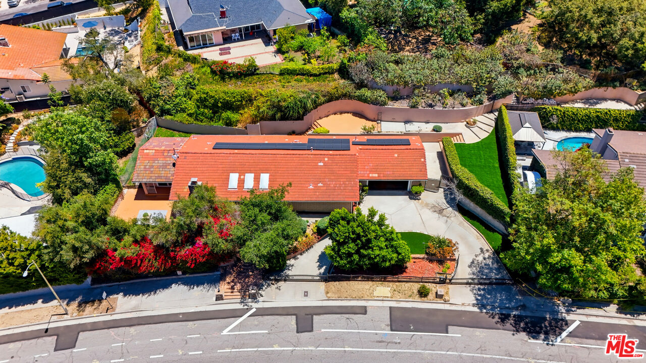 3160 Sepulveda Blvd
