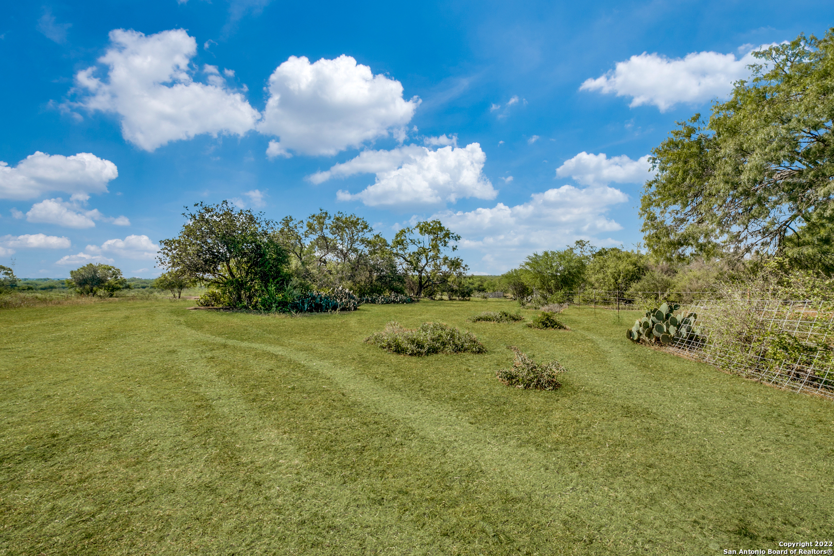 200 Acres in Kenedy TX | 000 CR 145