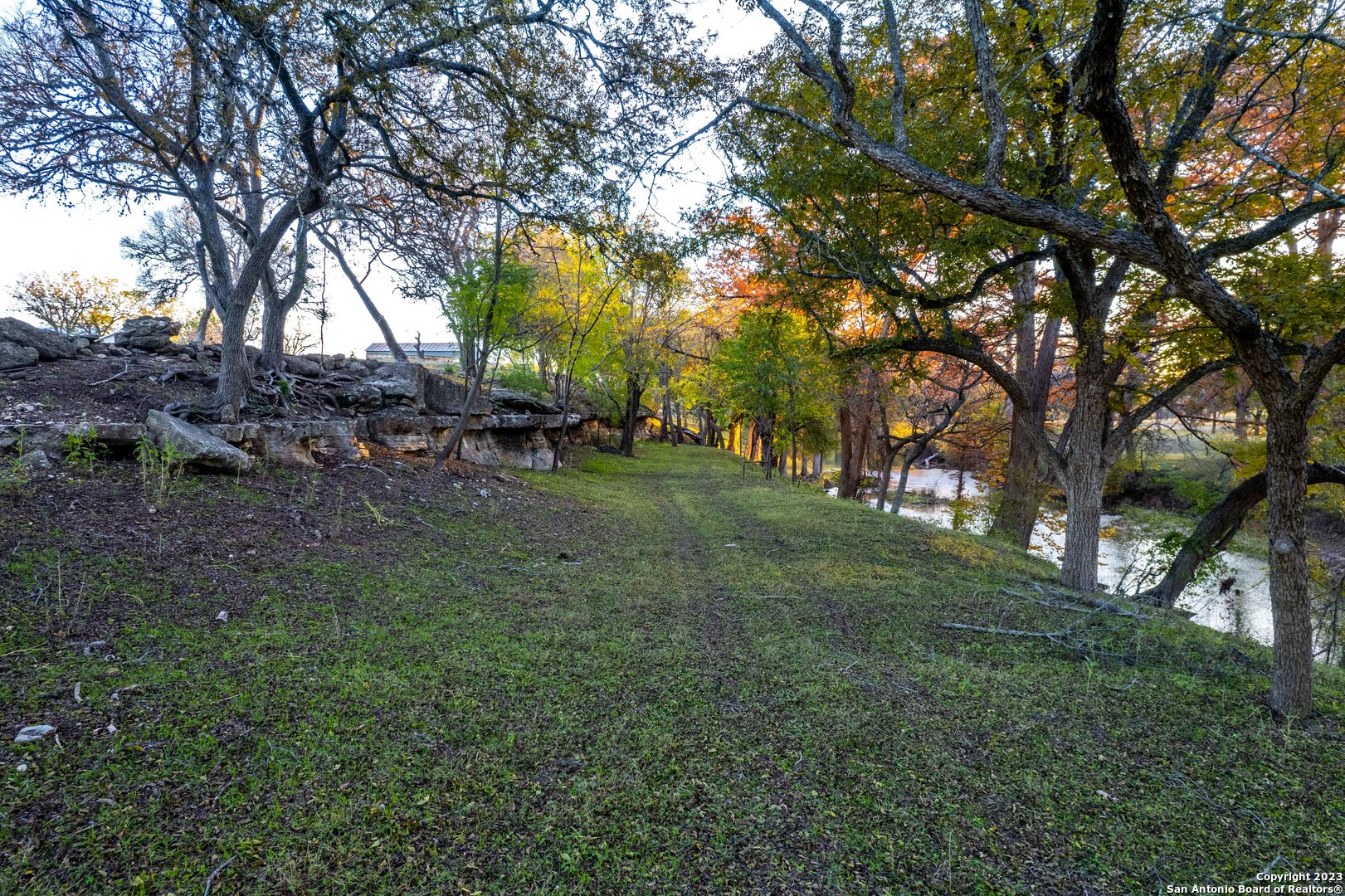  24.4+/-Acres on Guadalupe River | 46 FM 1621