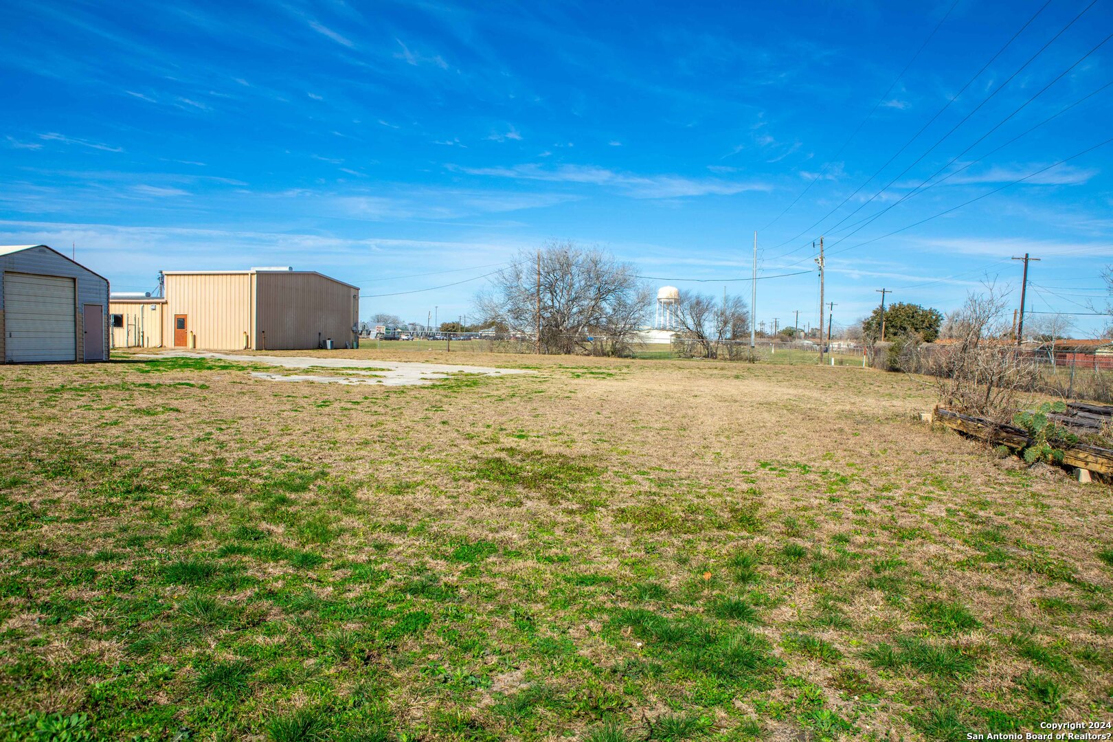 5 +/-acre parcel in Beeville | 000 Industrial Boulevard