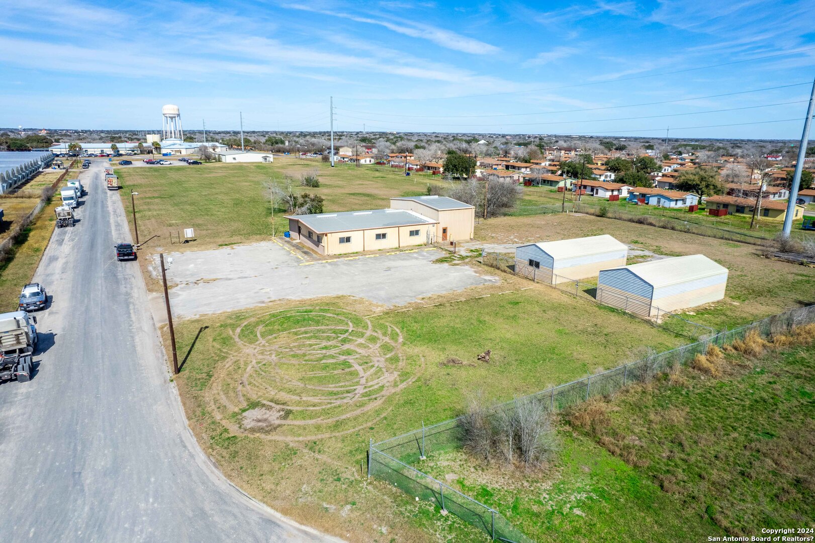 5 +/-acre parcel in Beeville | 000 Industrial Boulevard